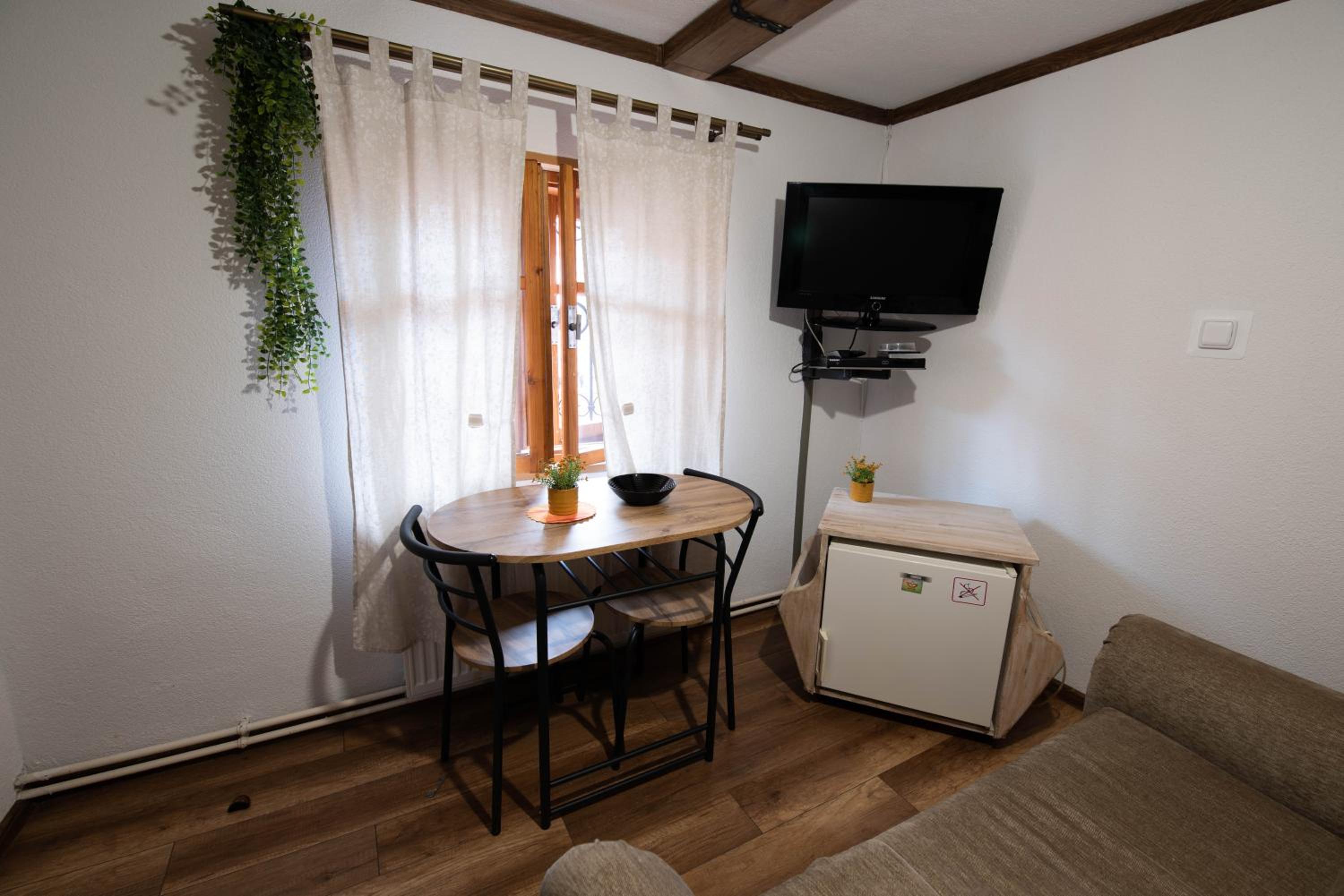 Double or Twin Room with Shower photo 3