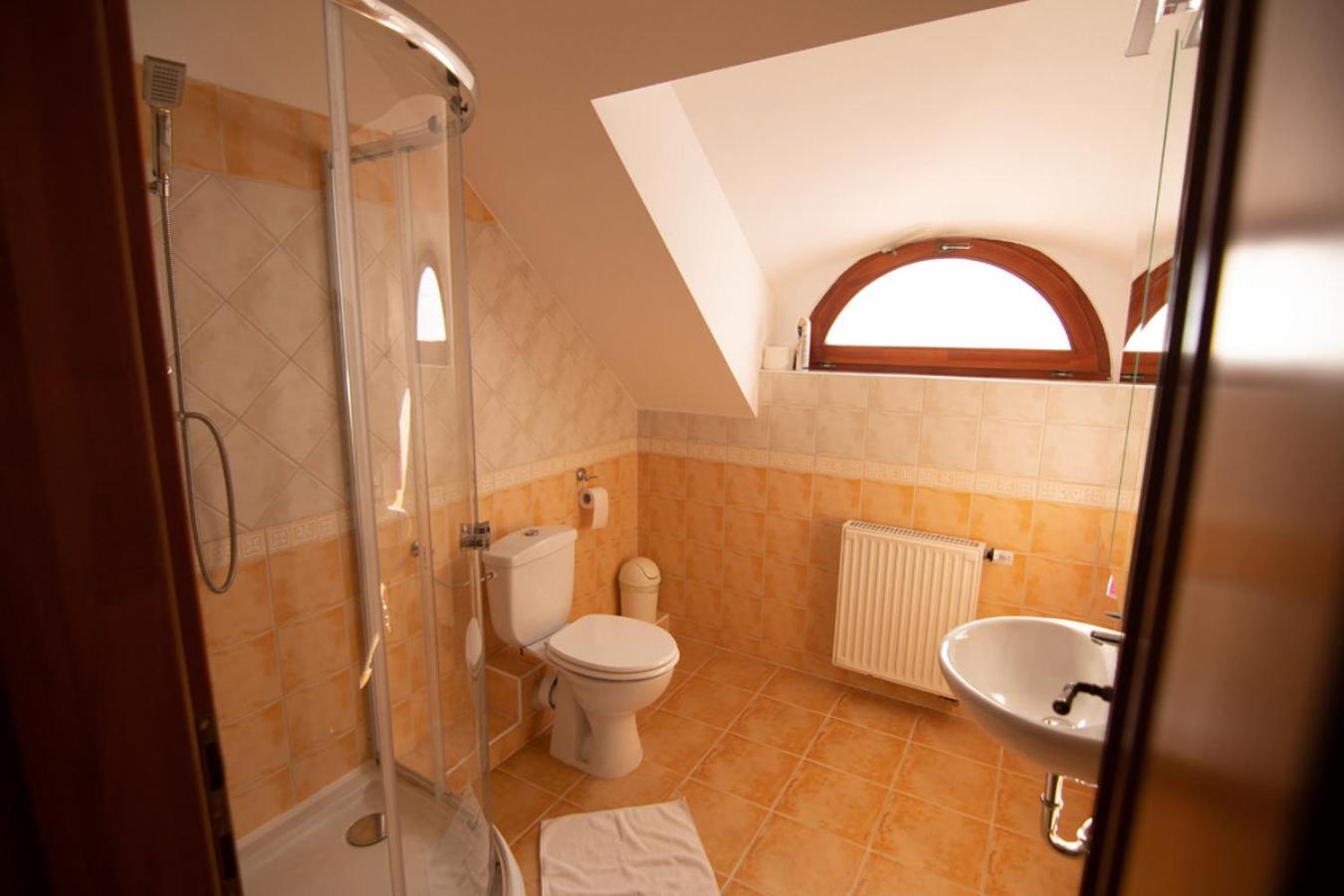Studio (4 Adults+2 Children) - Photo 3
