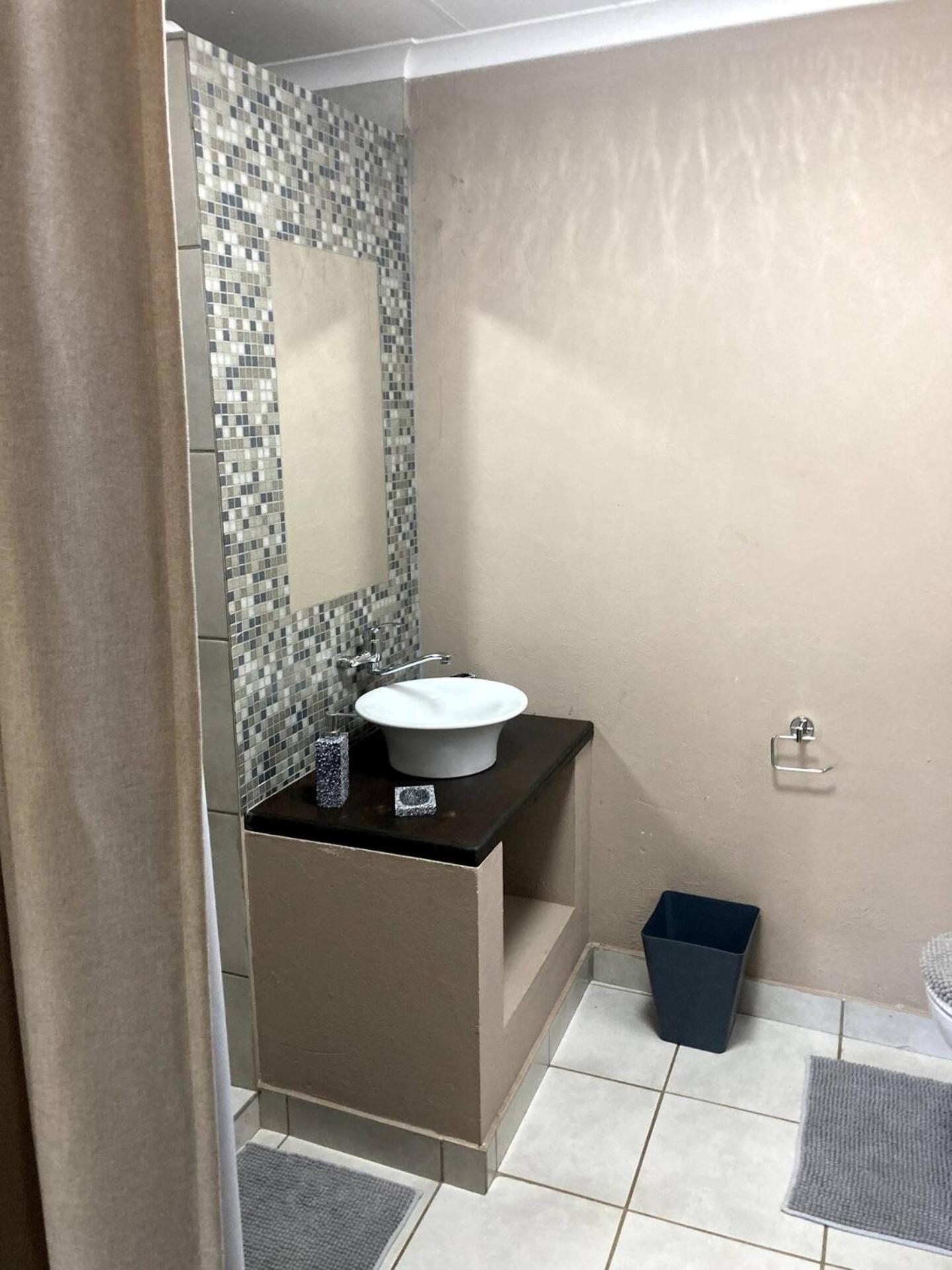 Double Room with Garden View photo 3