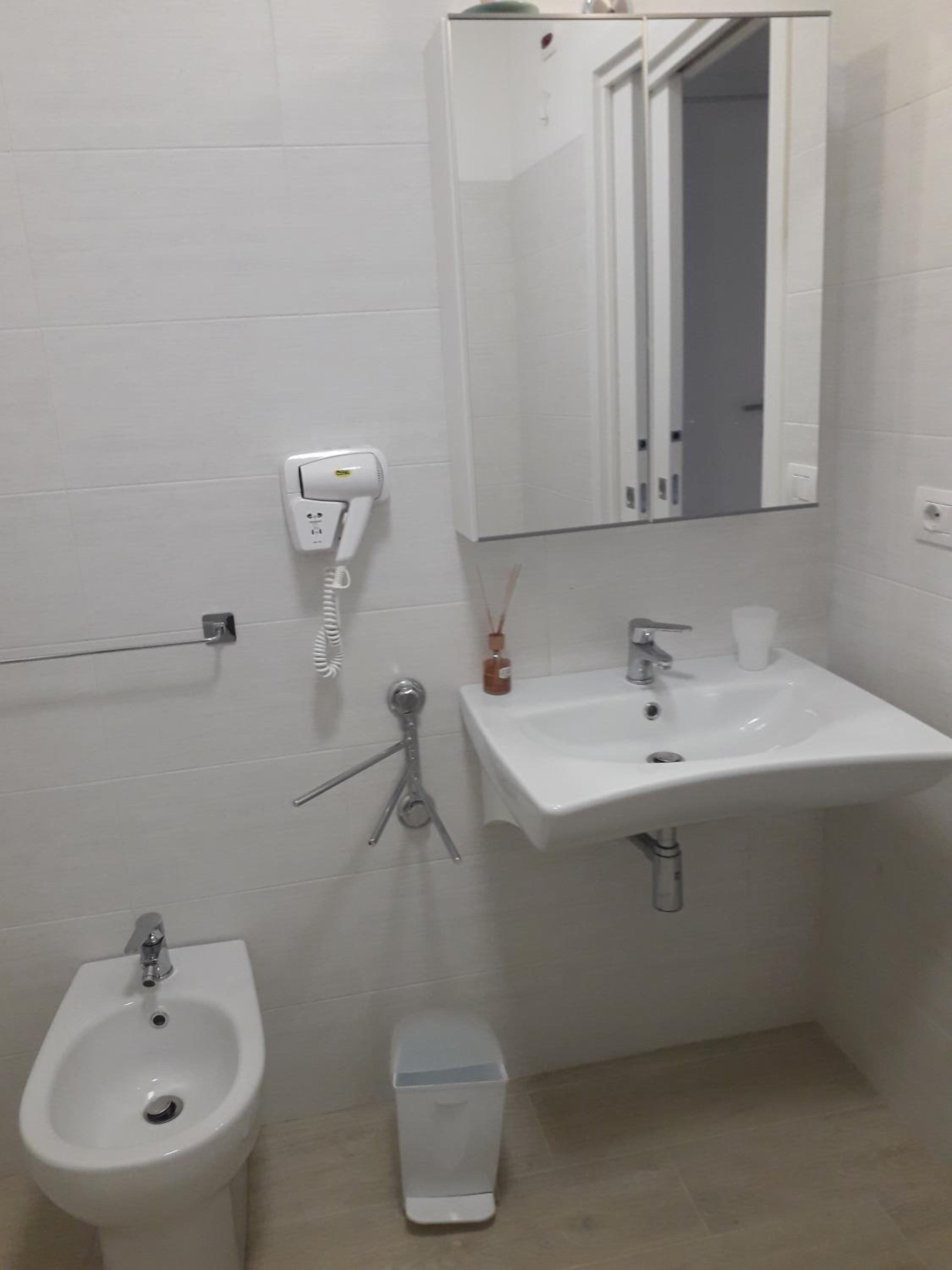 King Room - Disability Access photo 2