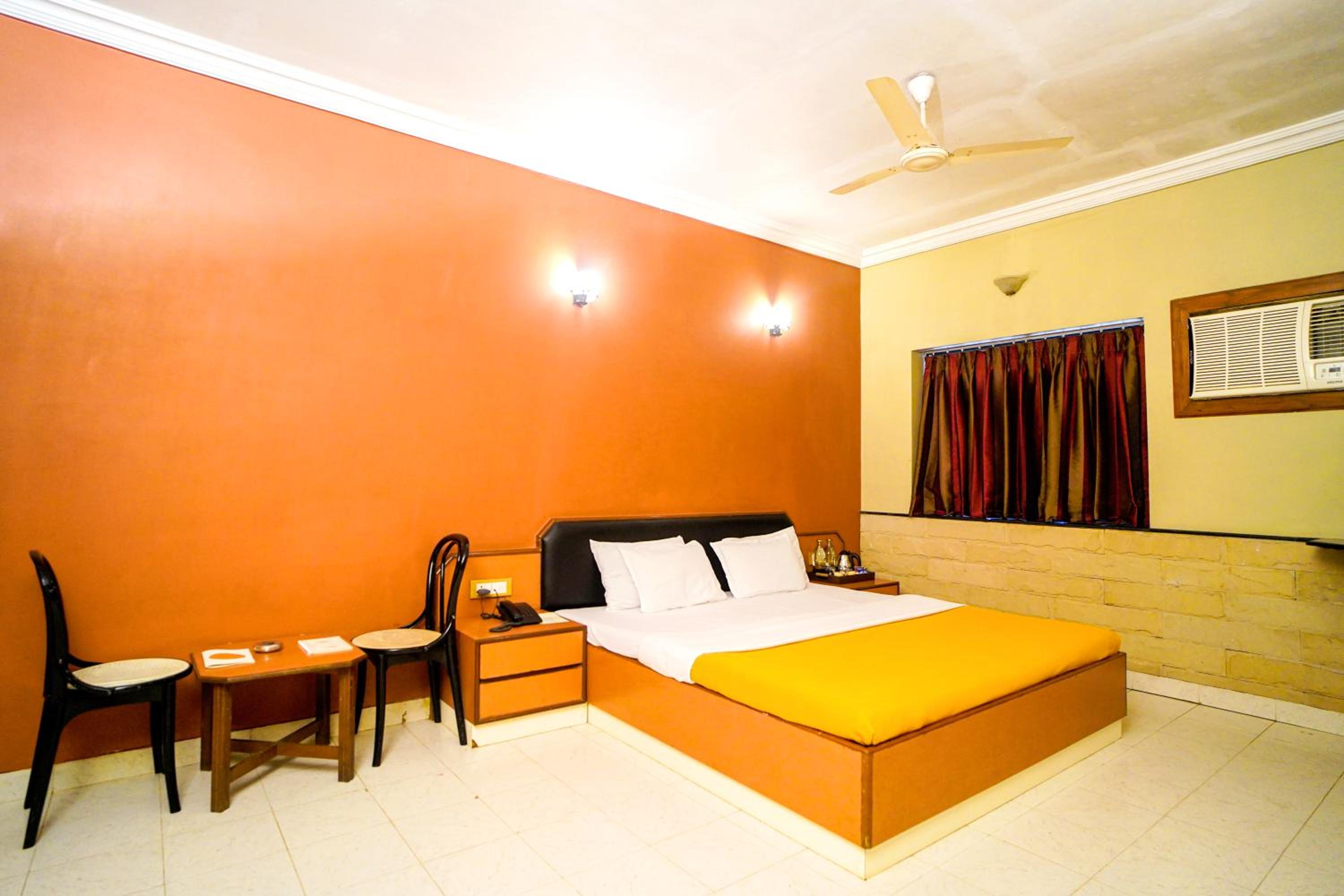 Economy Room photo 3