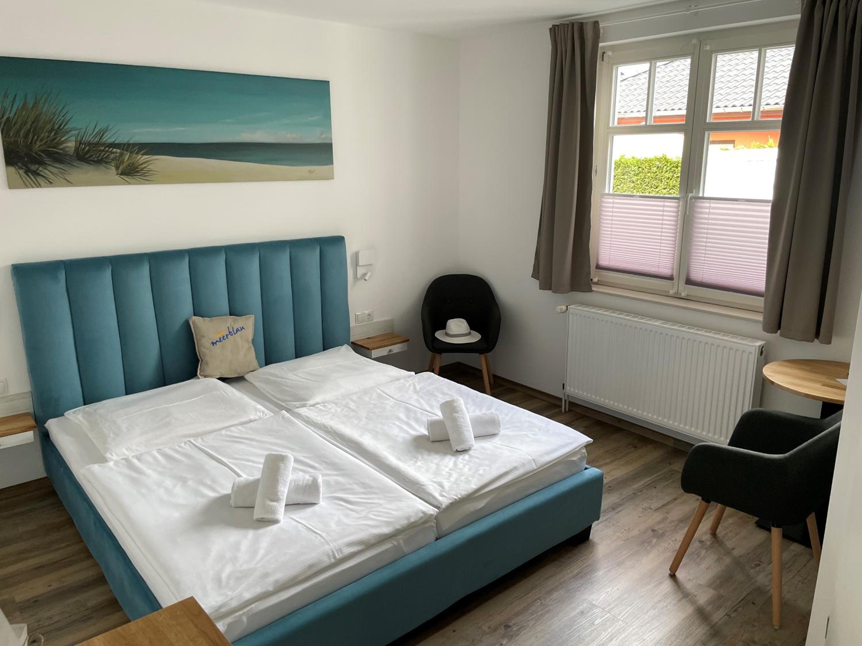 Budget Double Room photo 2
