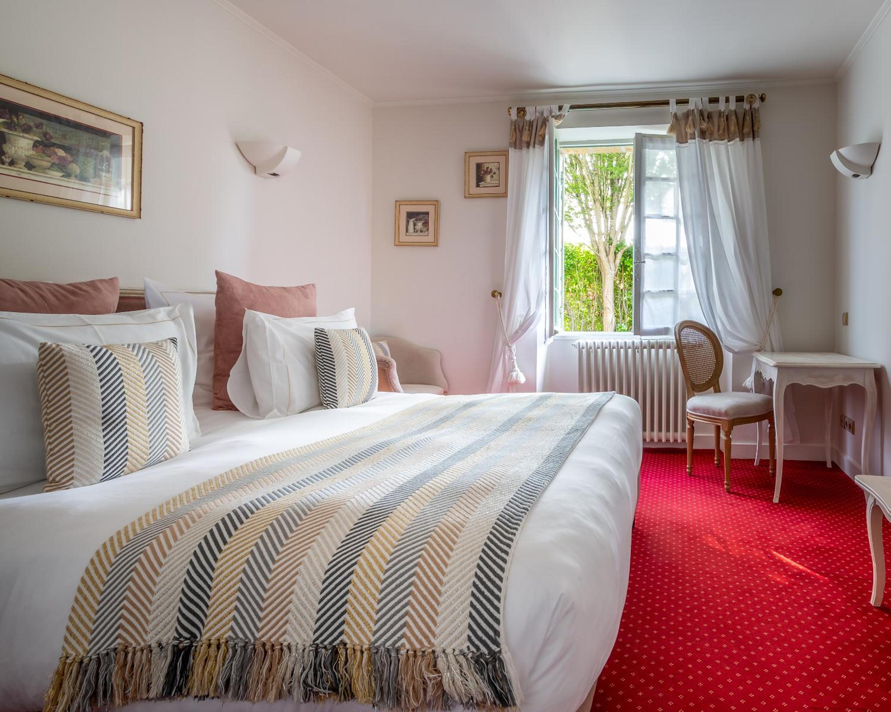 Double or Twin Room photo 2