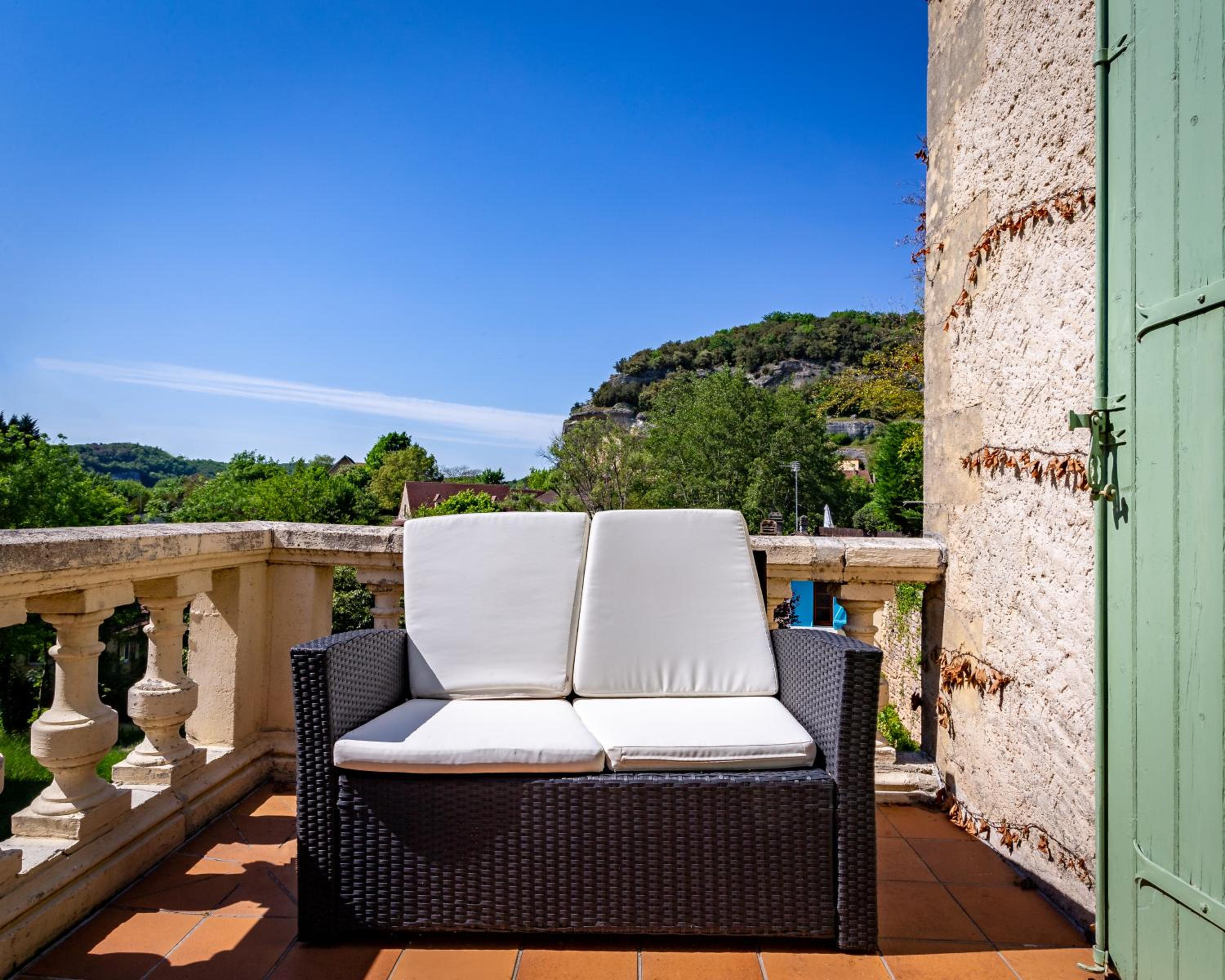 Suite with Terrace photo 2