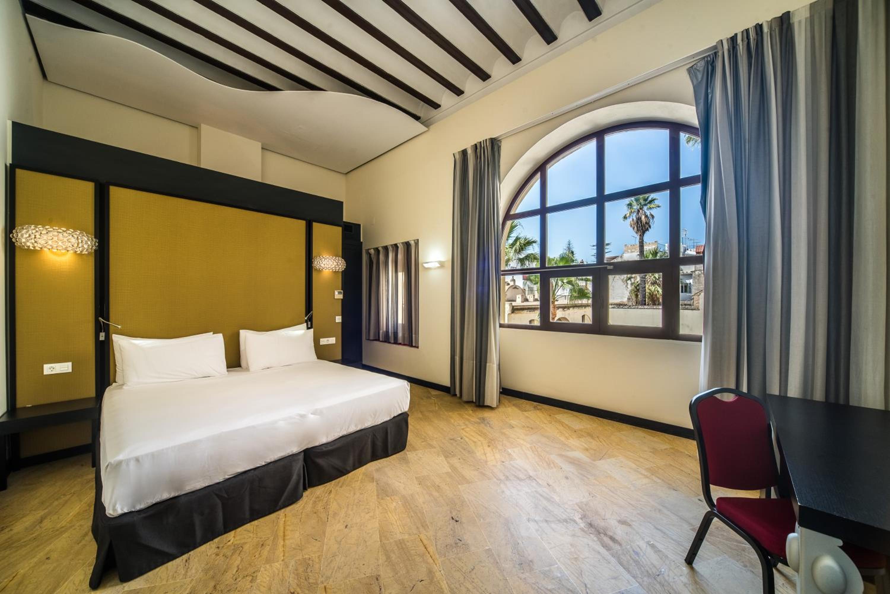 Junior Suite - Photo 1