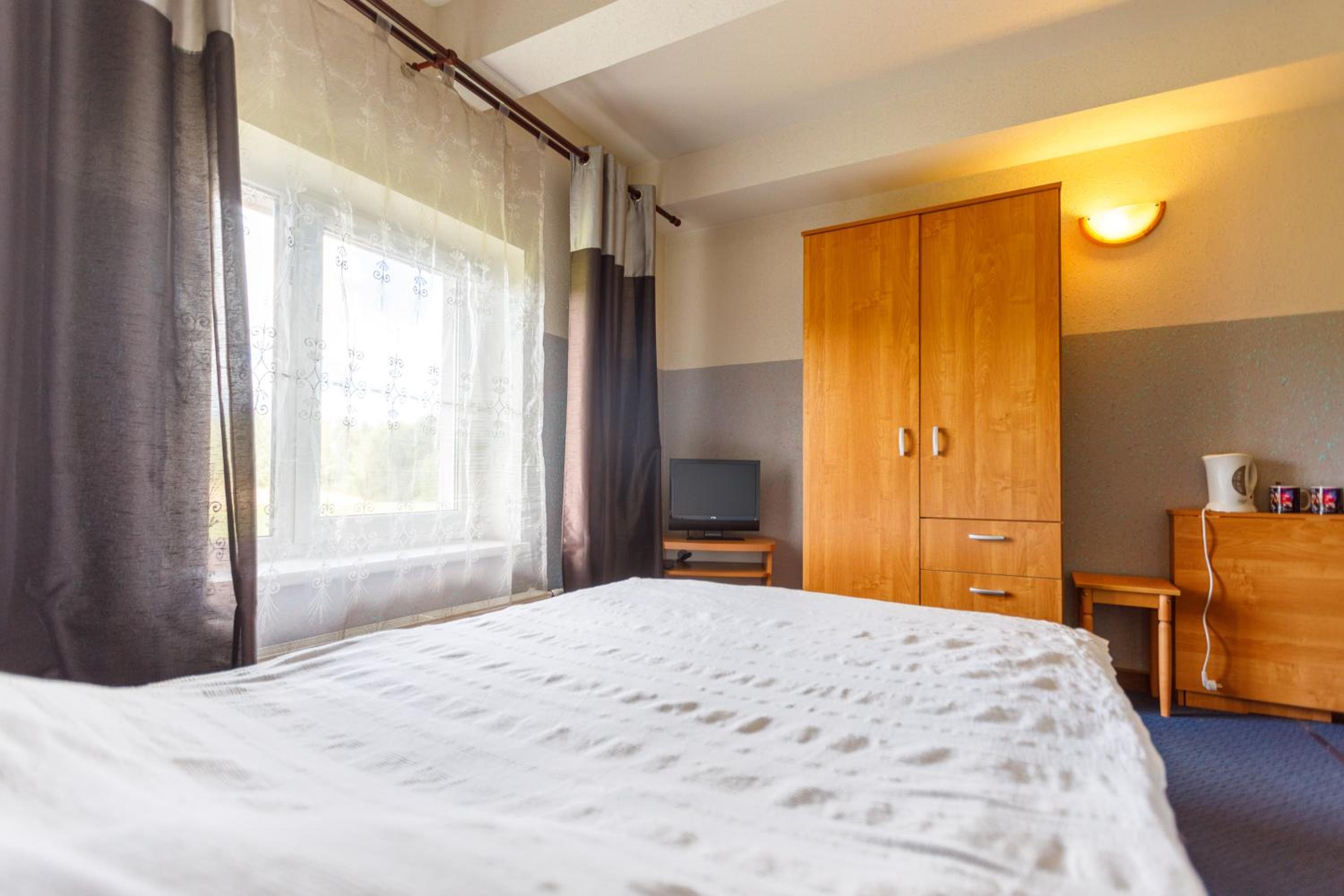 Double Room - Photo 2