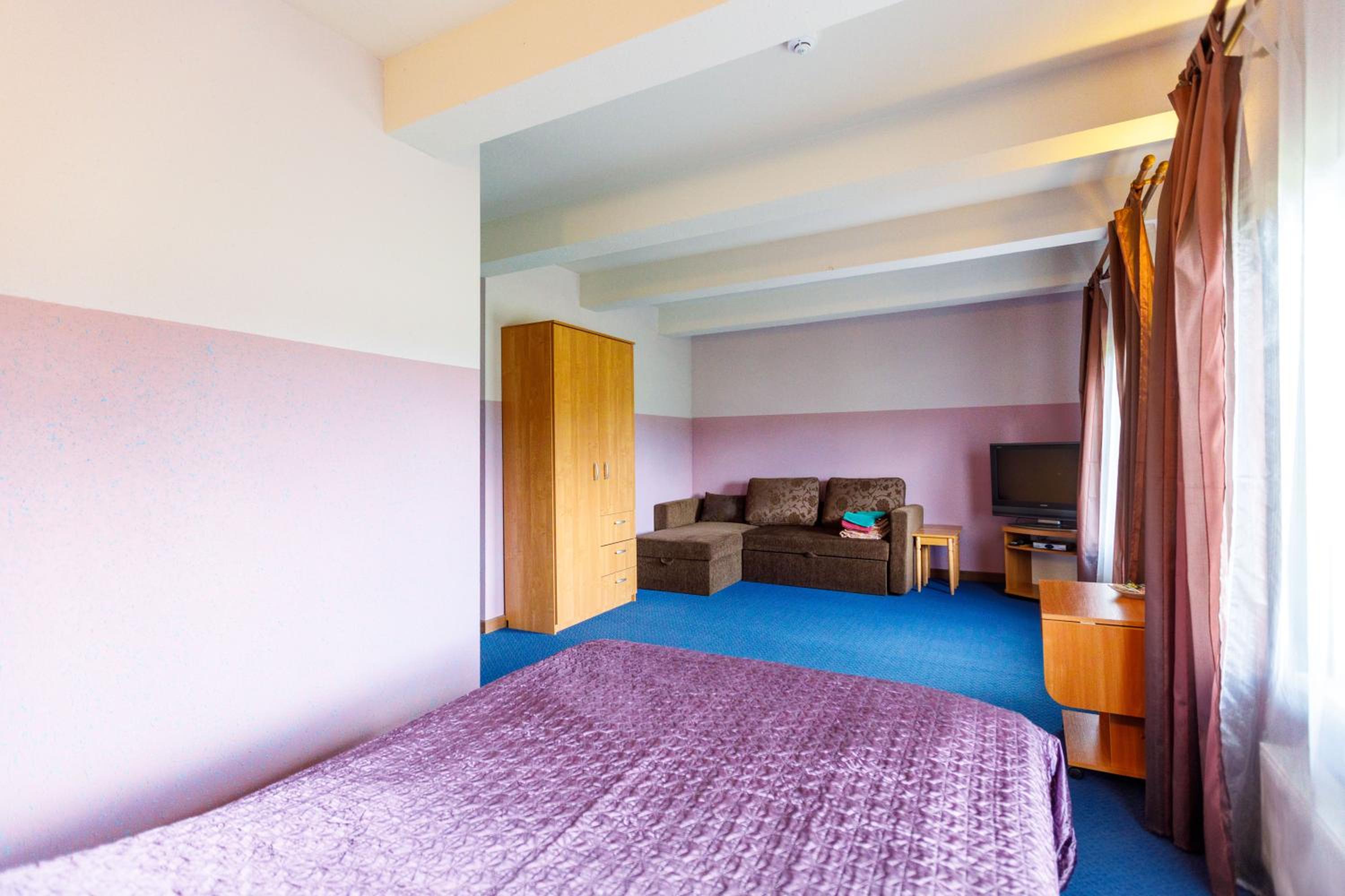 Quadruple Room - Photo 4