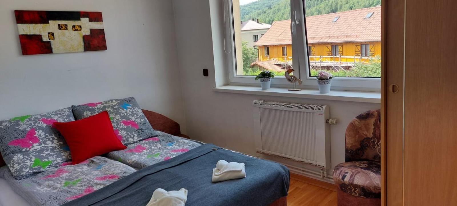 Two-Bedroom Apartment - Photo 3