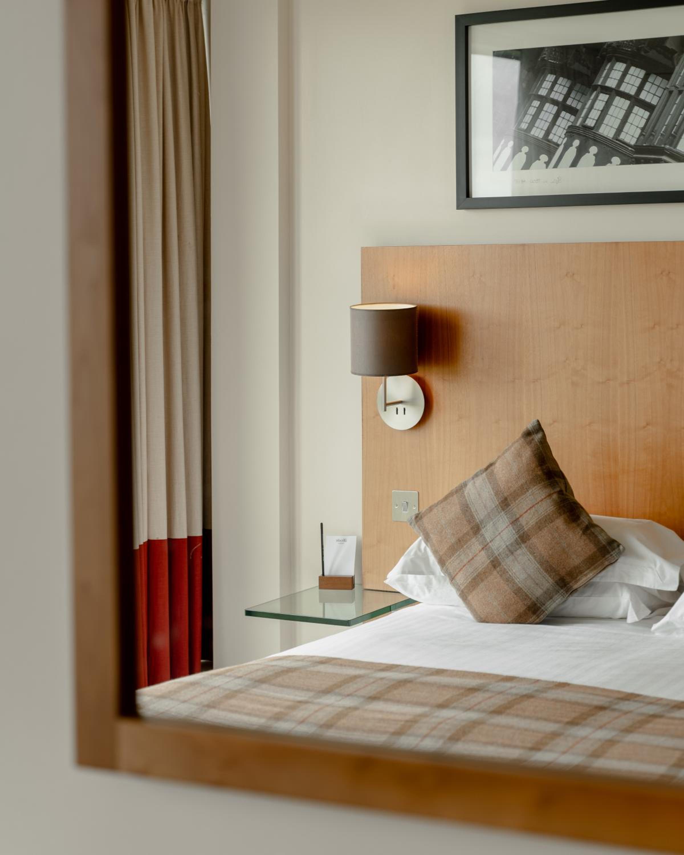 Standard Double Room - Photo 4