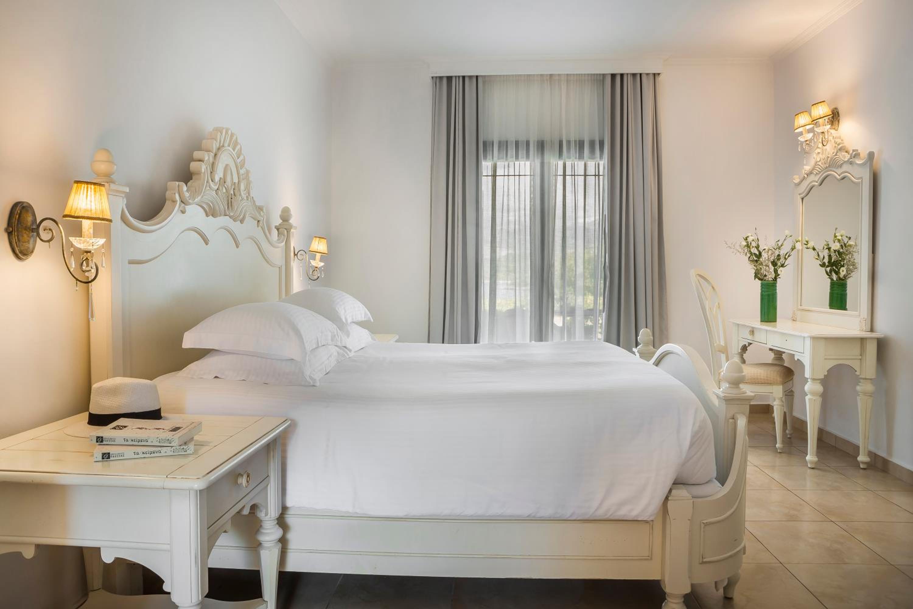 Superior Double or Twin Room photo 2