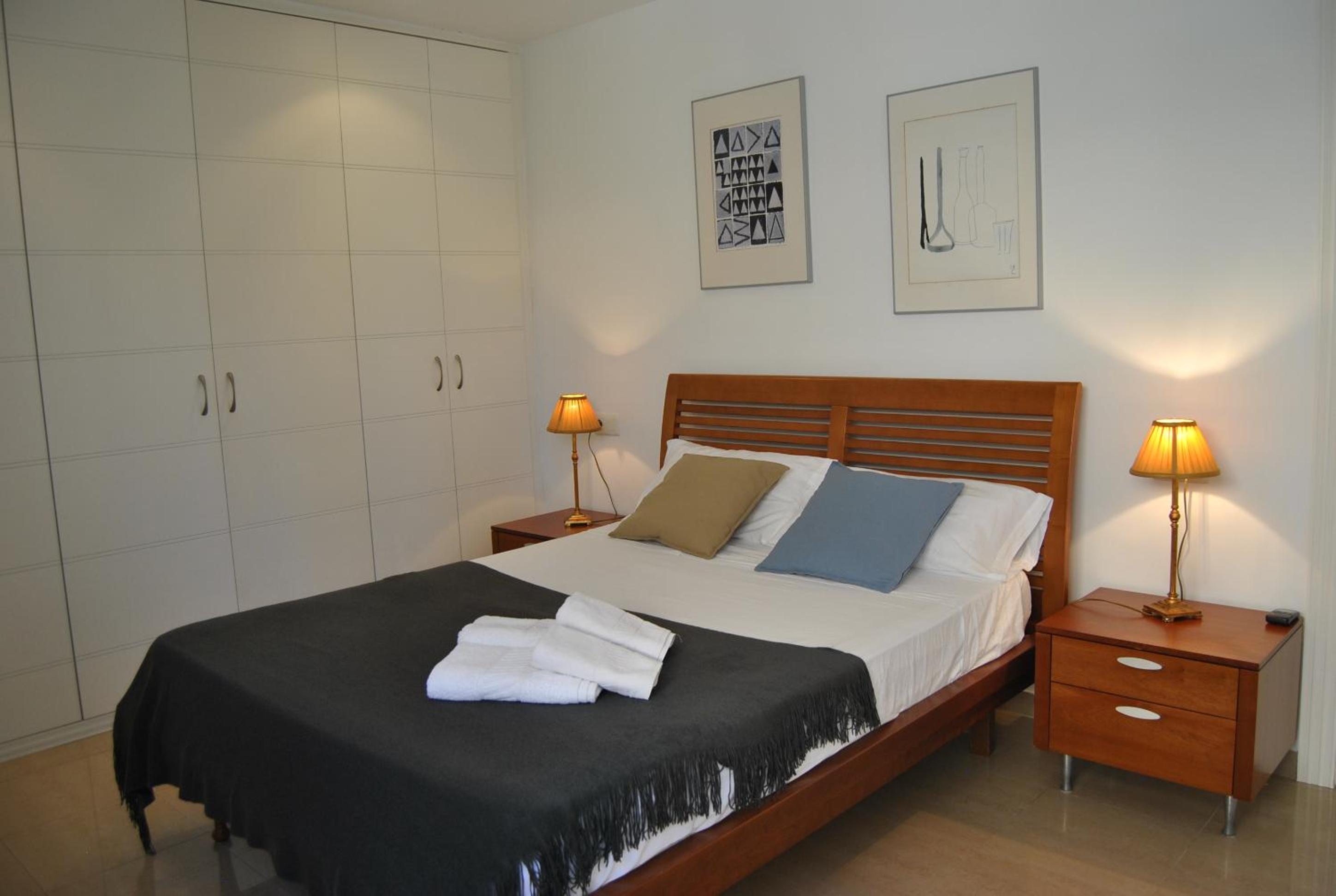 Casa de cuatro habitaciones