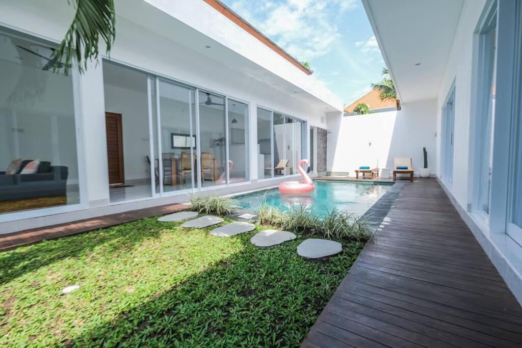 Two-Bedroom Villa - Photo 29