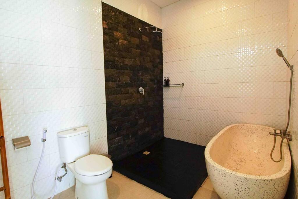 Two-Bedroom Villa - Photo 15