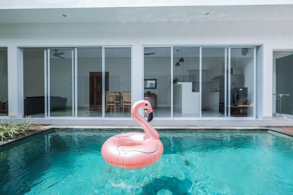 Two-Bedroom Villa - Photo 11