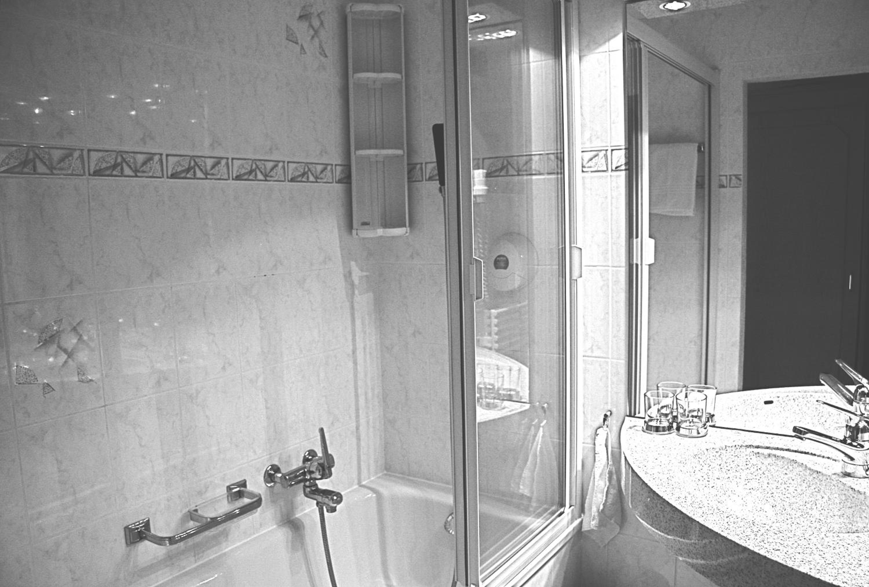 Double Room with Mountain View - Photo 12