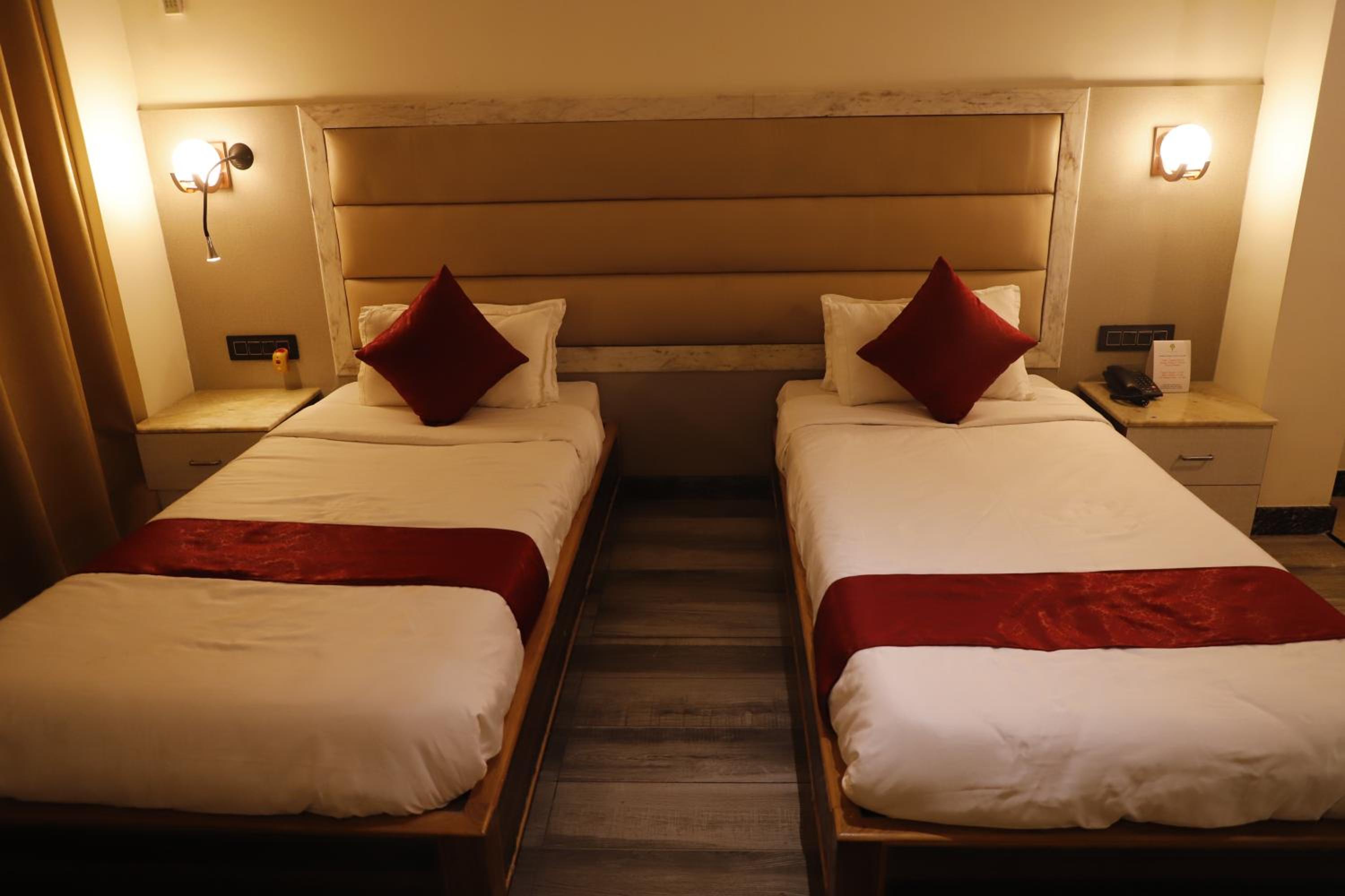 Superior Deluxe Double or Twin Room  photo 2