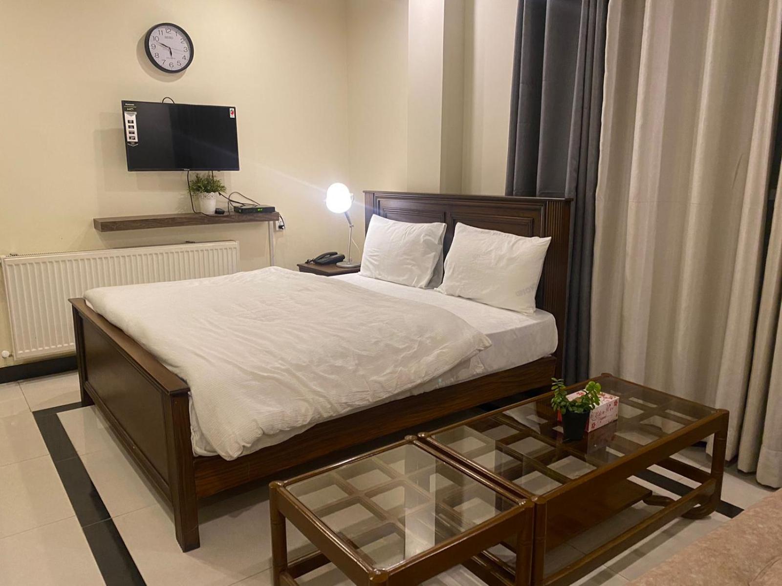 Two-Bedroom Suite photo 2