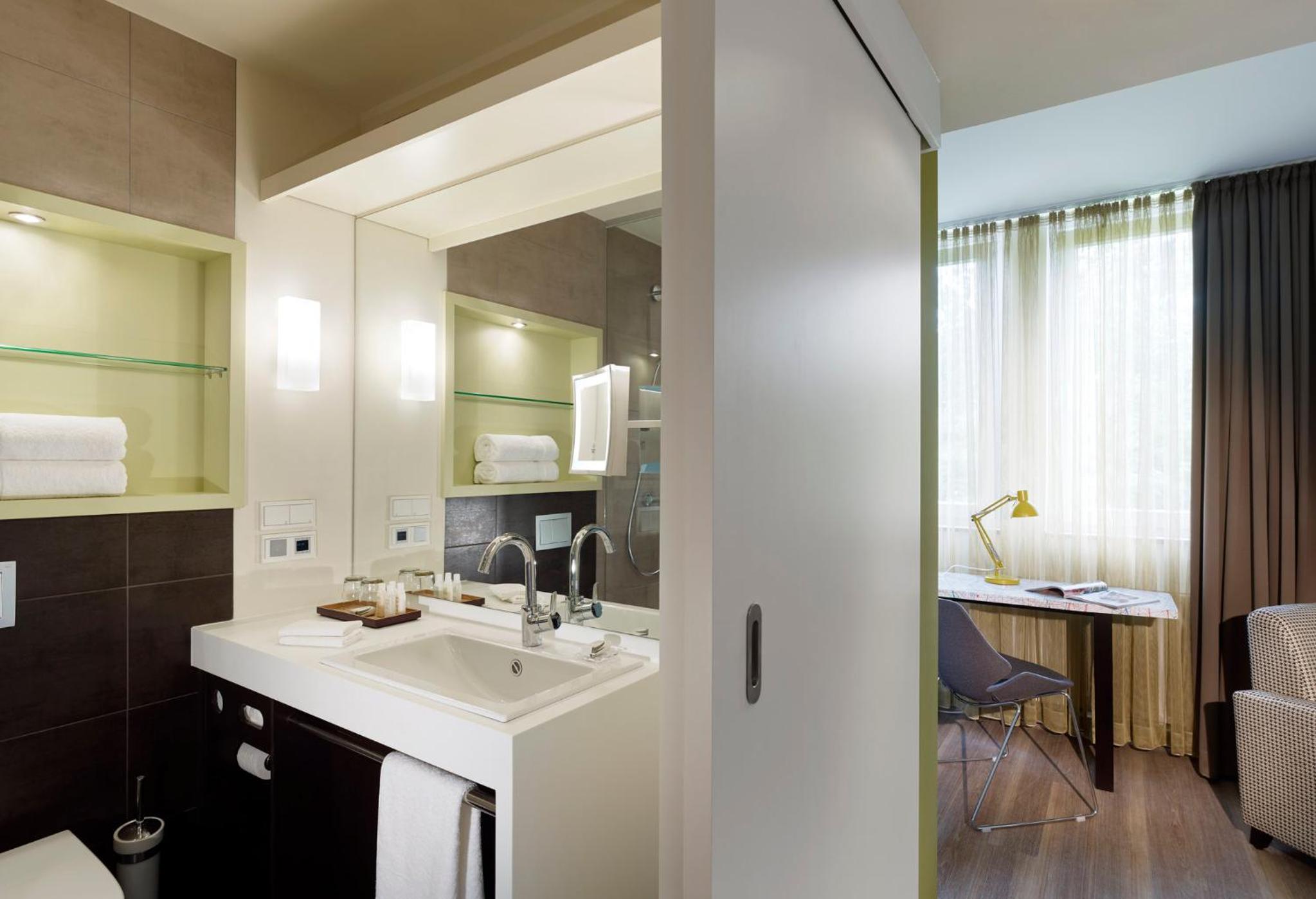 Standard Double Room - Photo 6