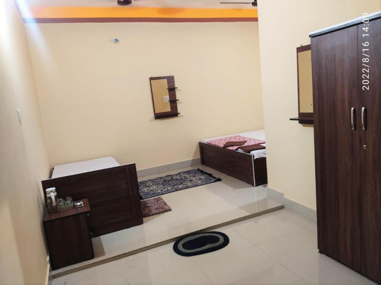 Budget Triple Room - Photo 3
