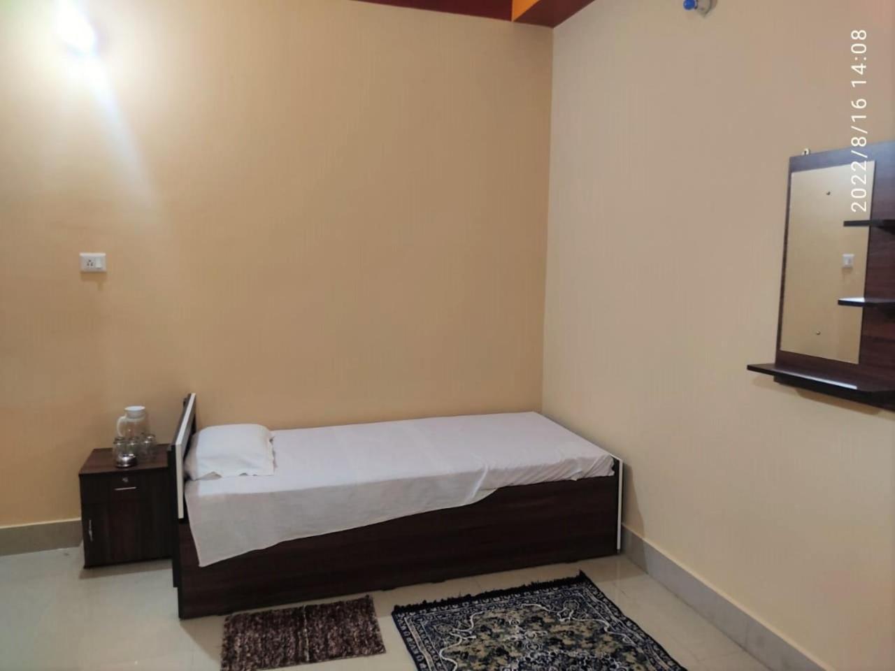 Budget Triple Room - Photo 5