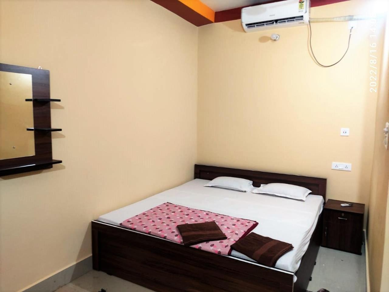 Budget Triple Room - Photo 2