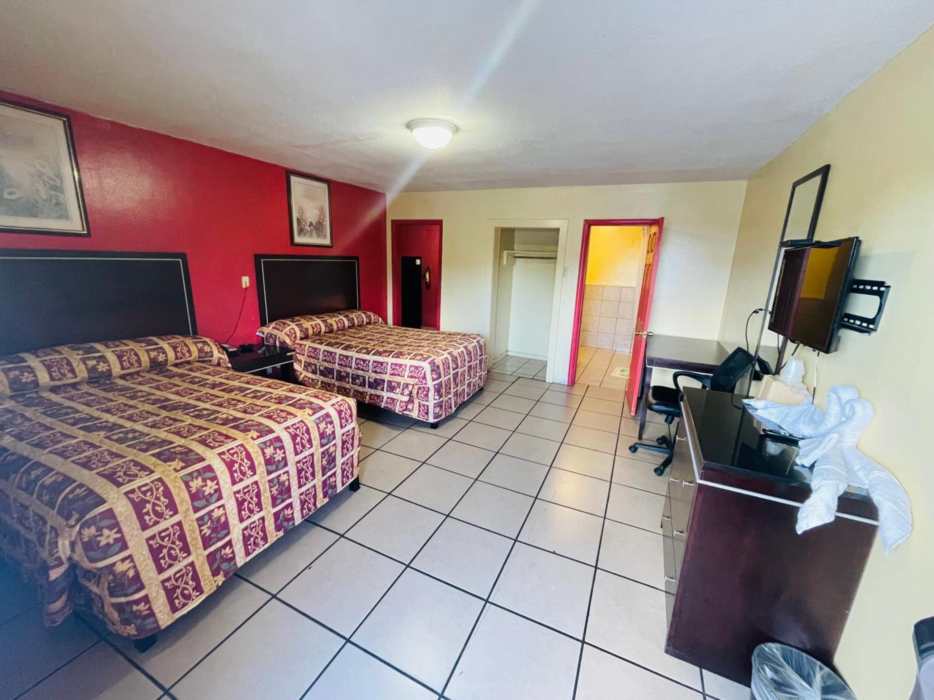 Deluxe Double Room - Photo 1