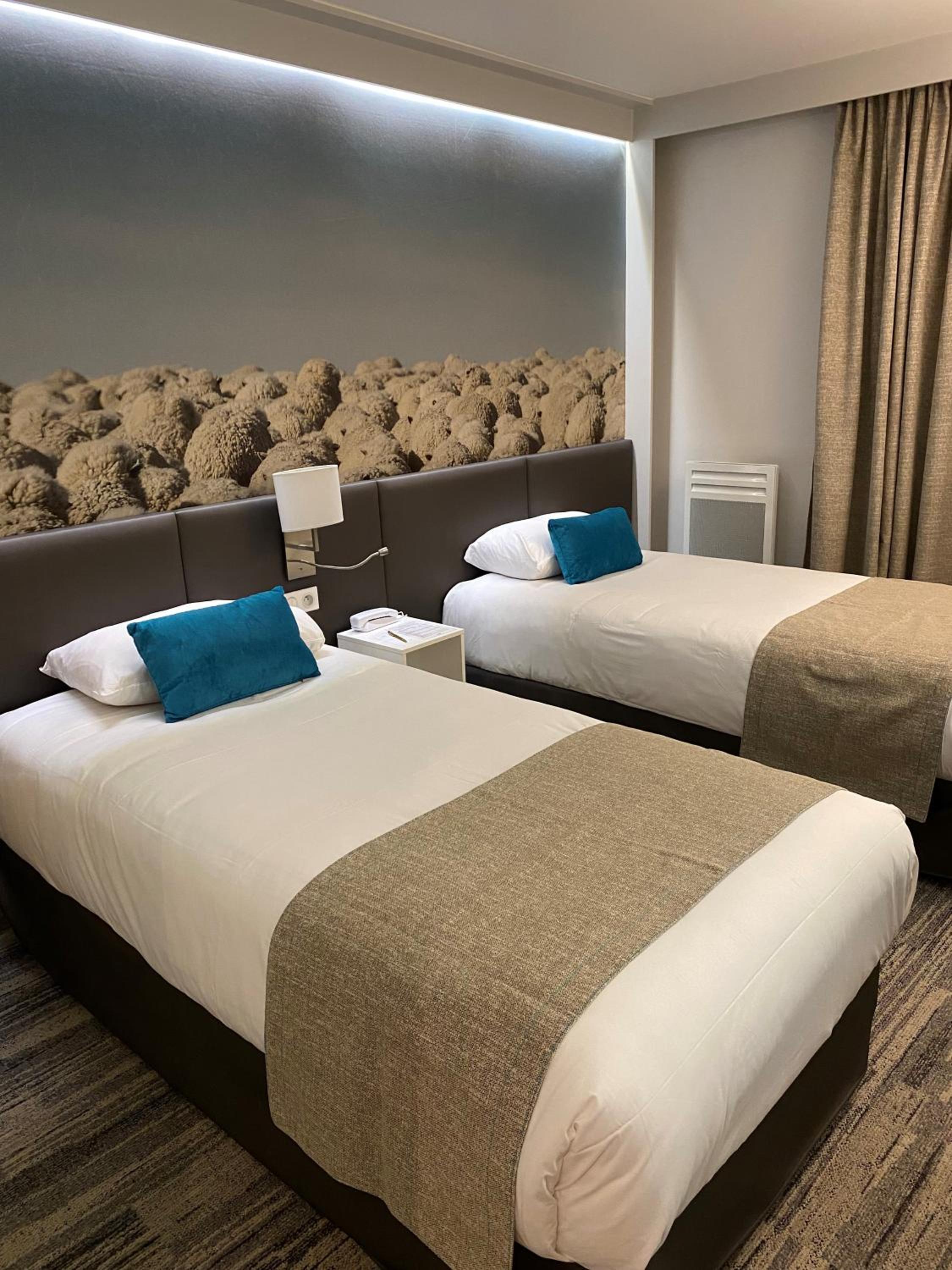 Superior Twin Room - Photo 1