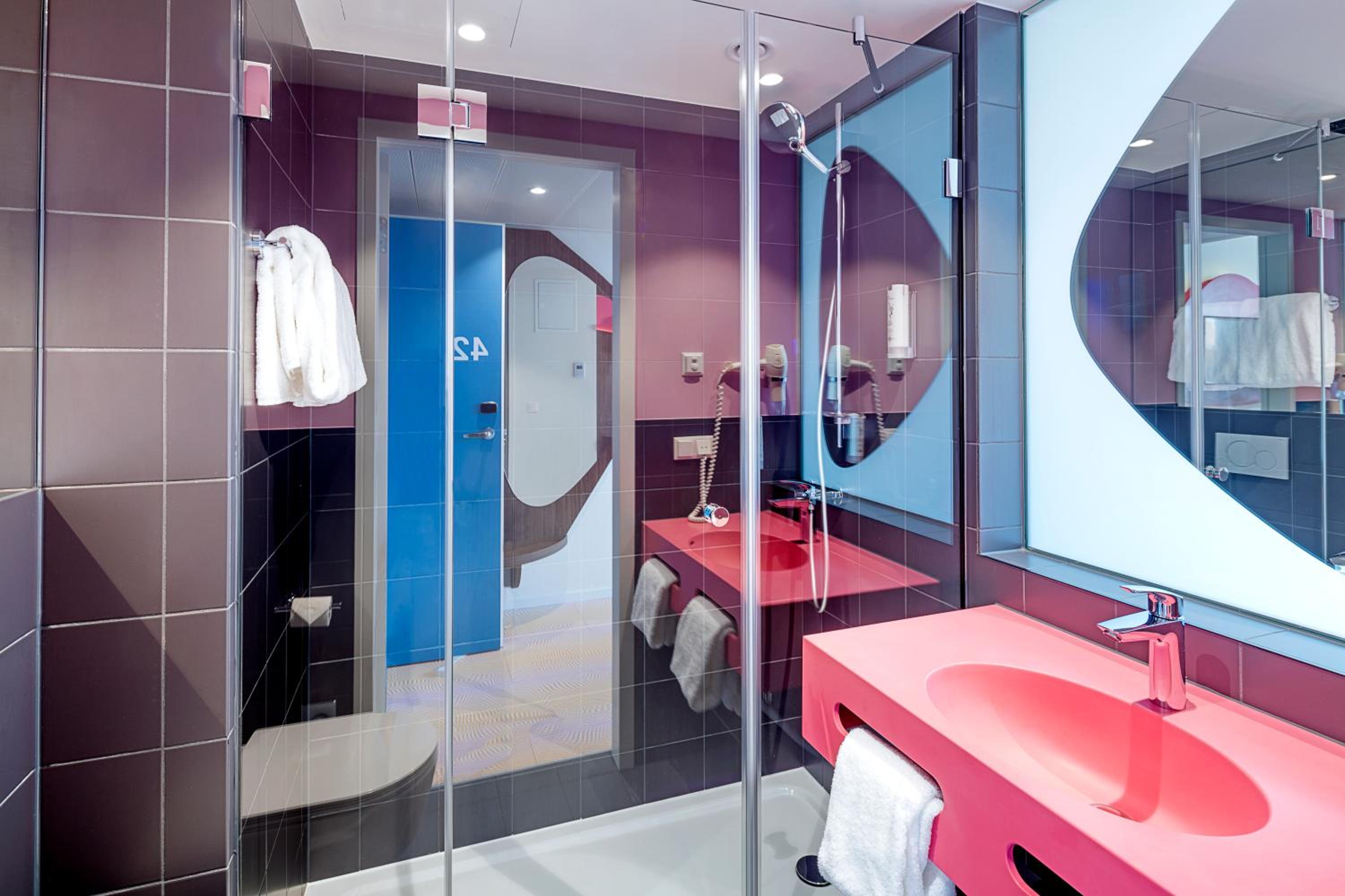 Design Room - Photo 4