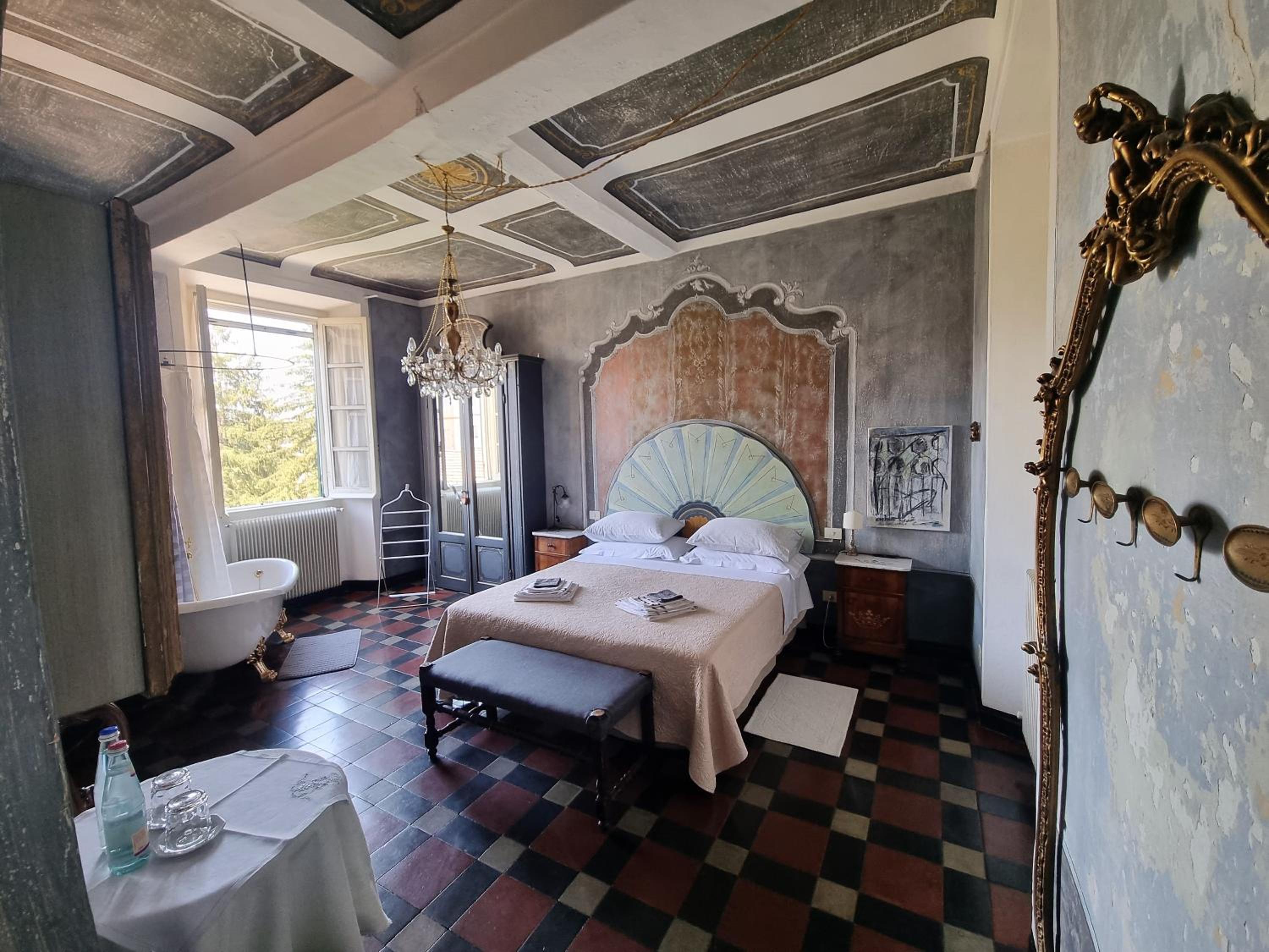 Deluxe Double Room - Photo 1