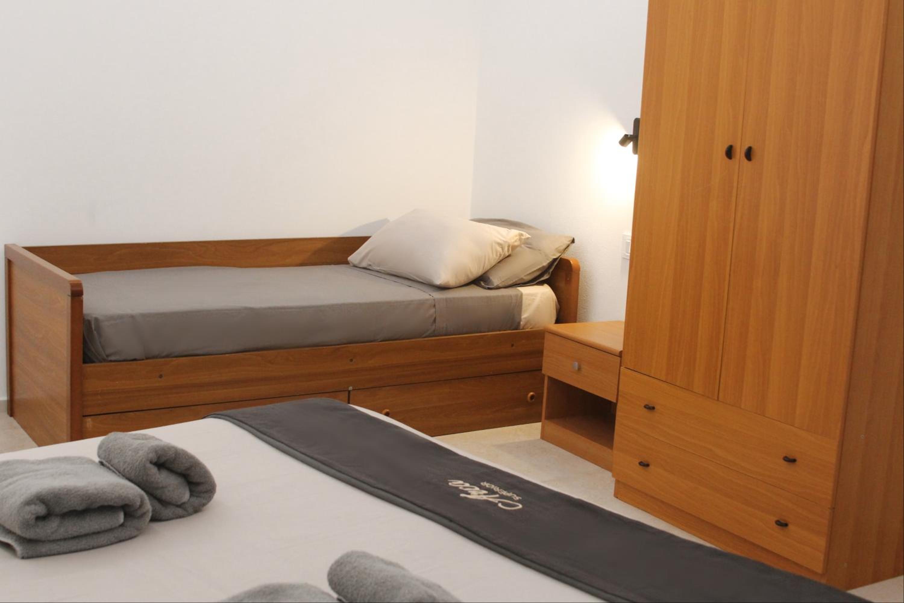 One-Bedroom Apartment (3 Adults) - Photo 4