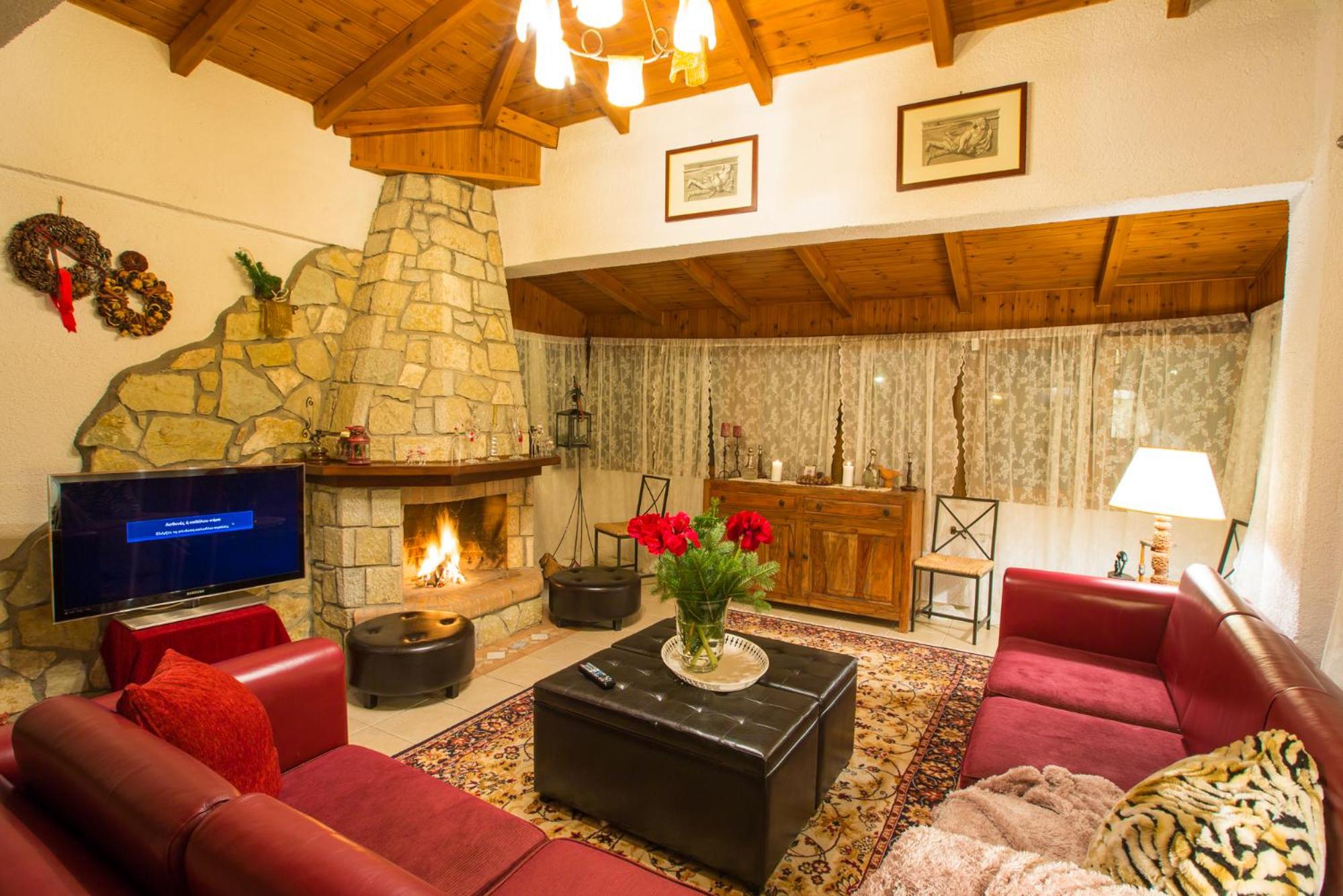Four-Bedroom Villa - Photo 13