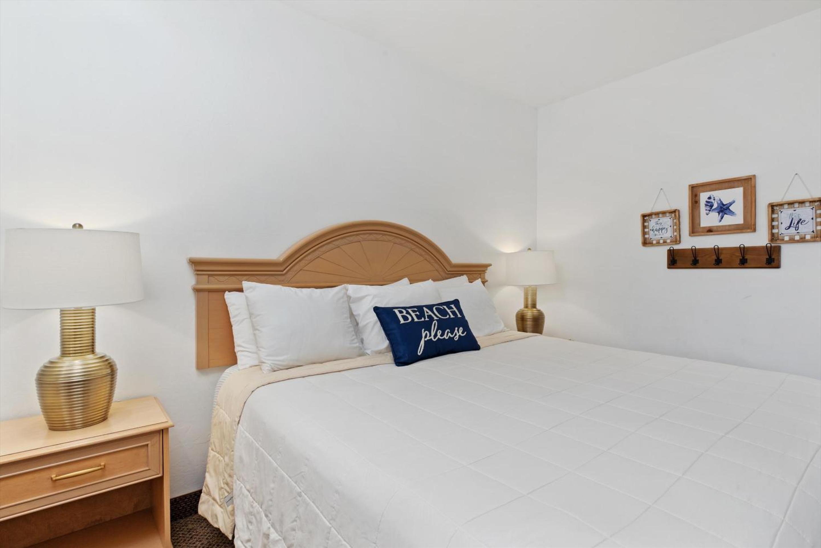 King Suite with Ocean View - Photo 7