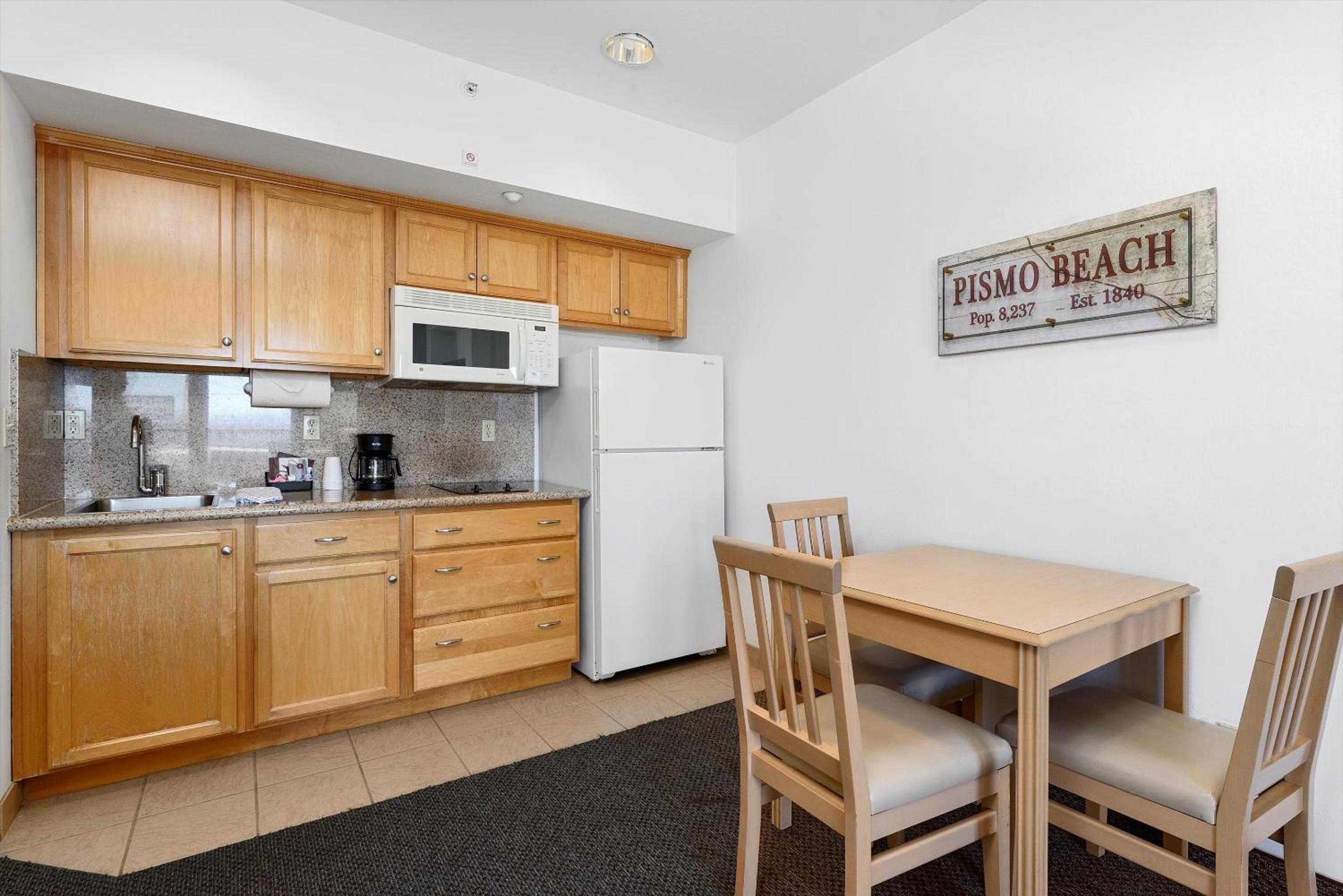 King Suite with Ocean View - Photo 11