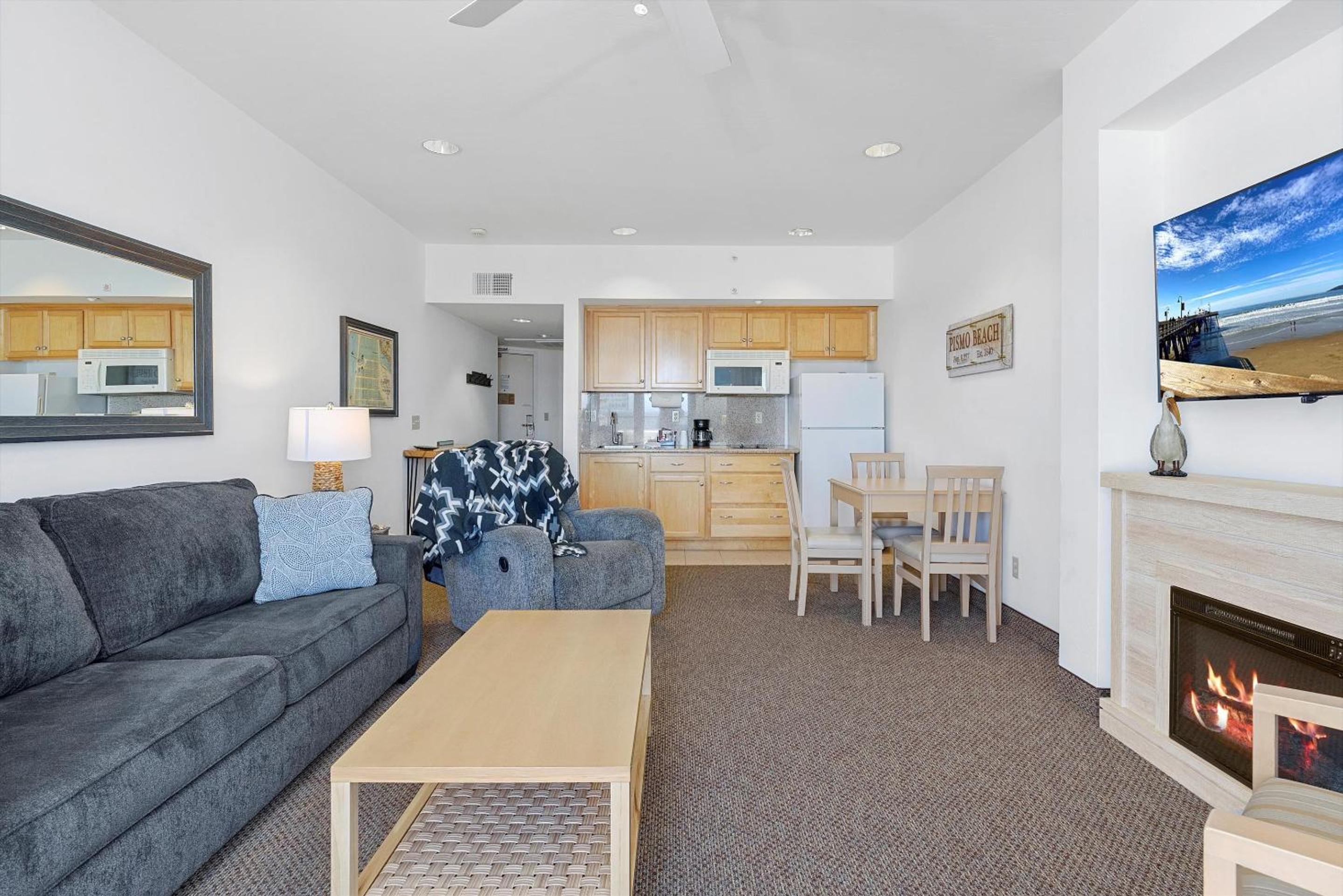 King Suite with Ocean View - Photo 9
