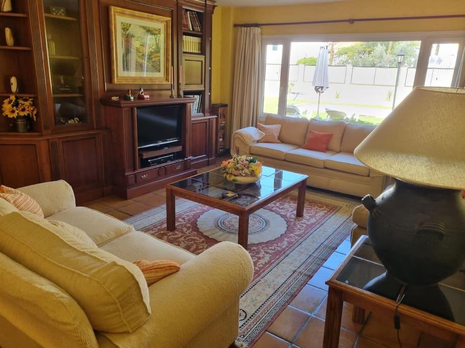 Villa con piscina privada