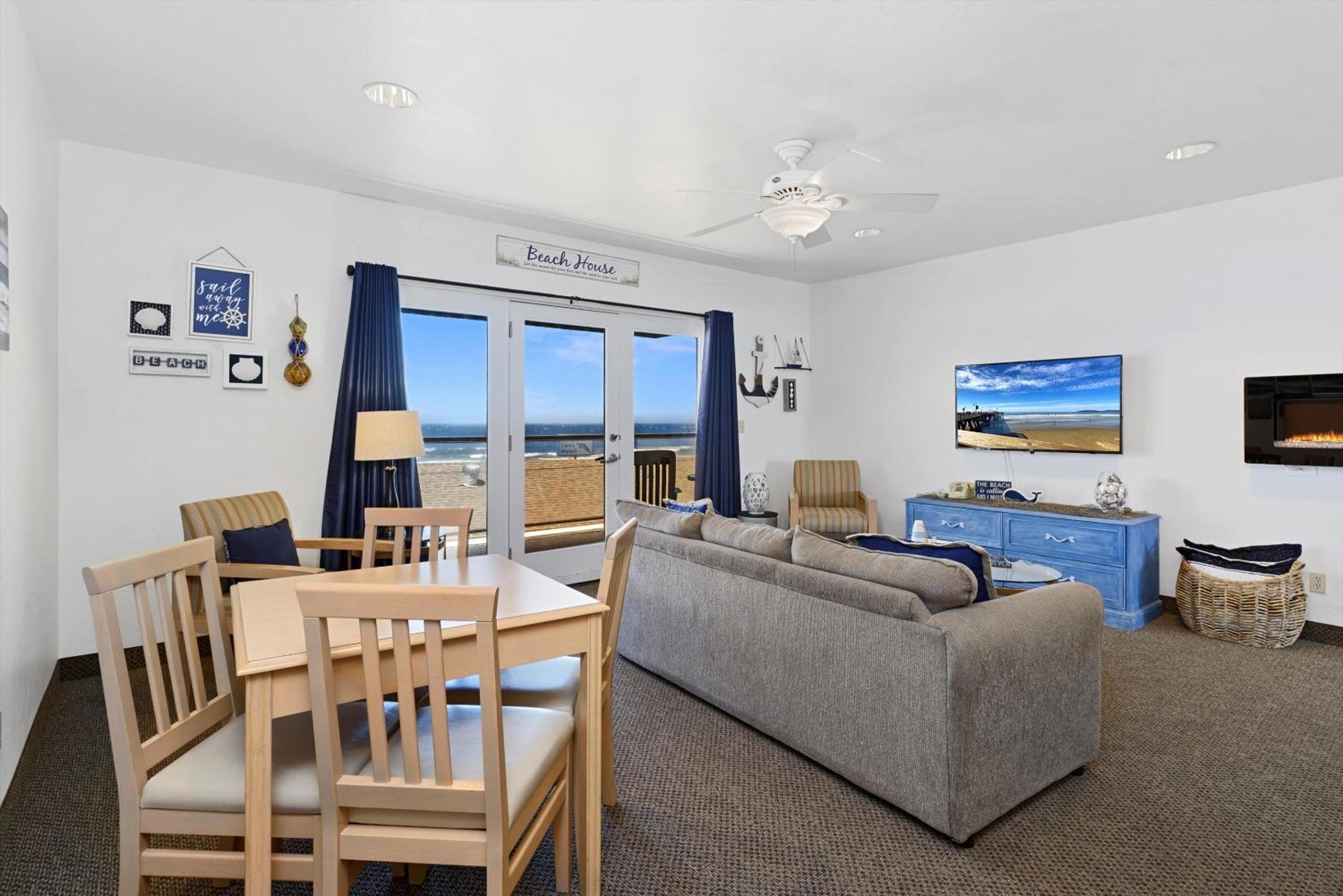 Queen Suite with Ocean View - Photo 3