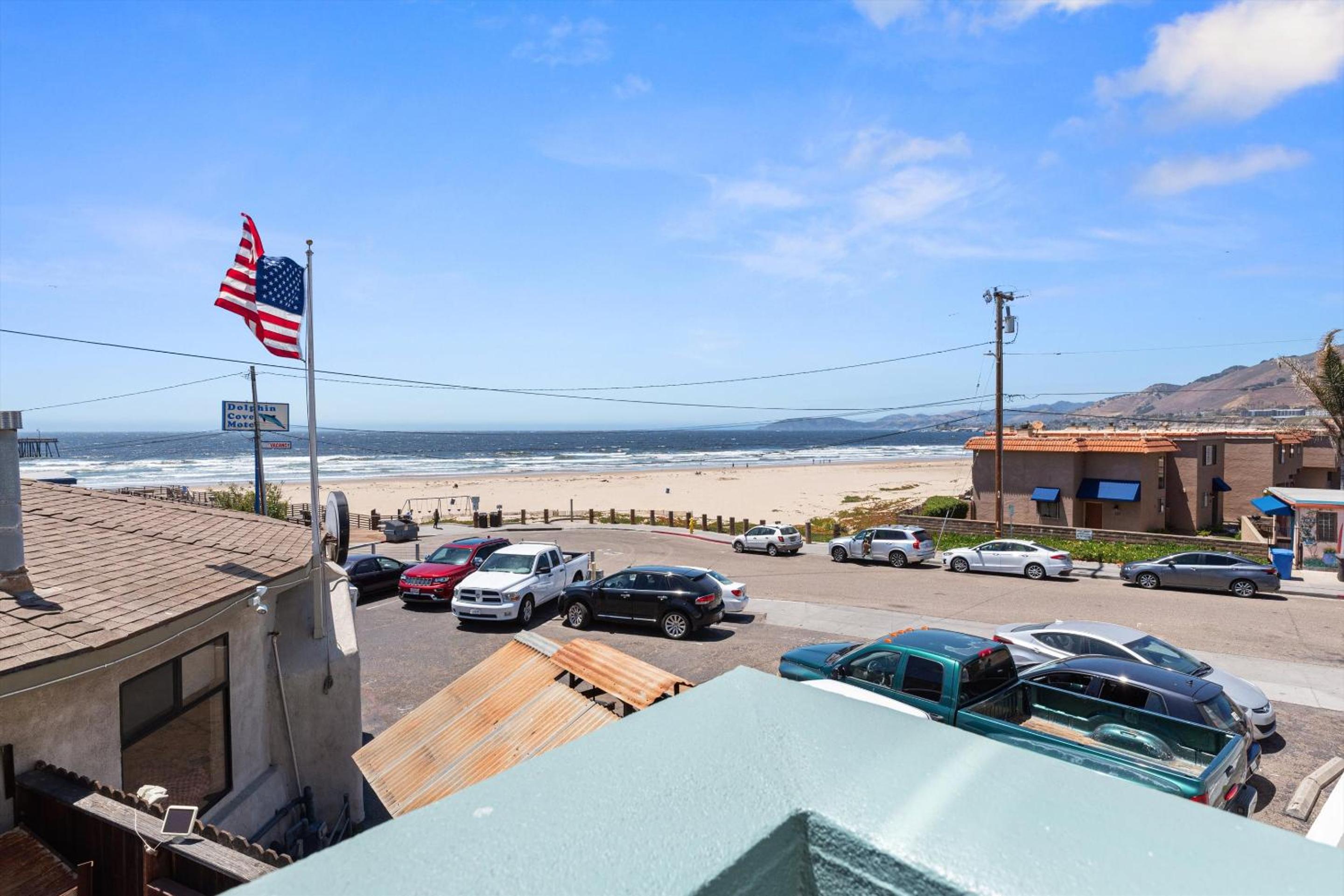 Studio with Ocean View - Photo 4
