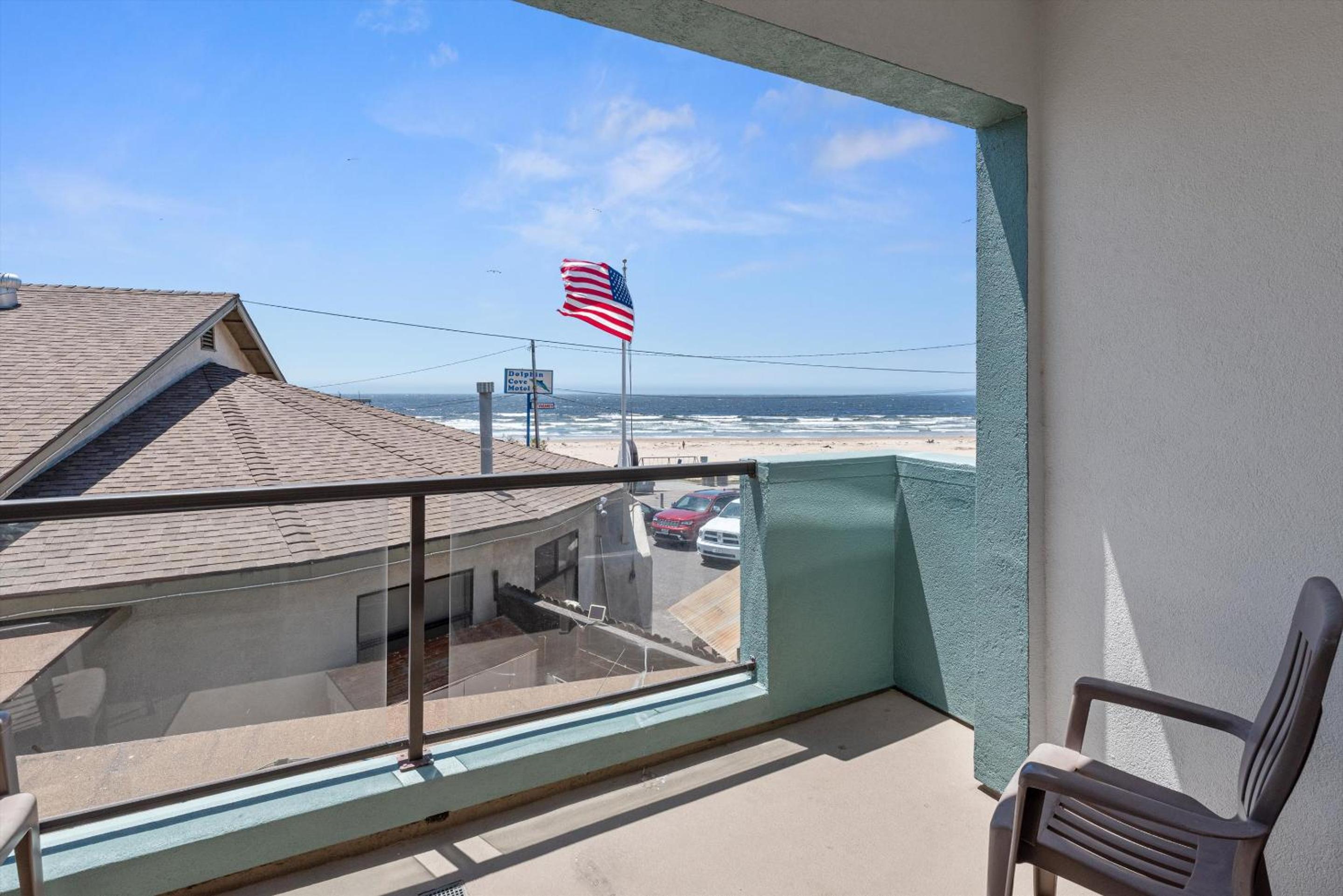 Studio with Ocean View - Photo 10
