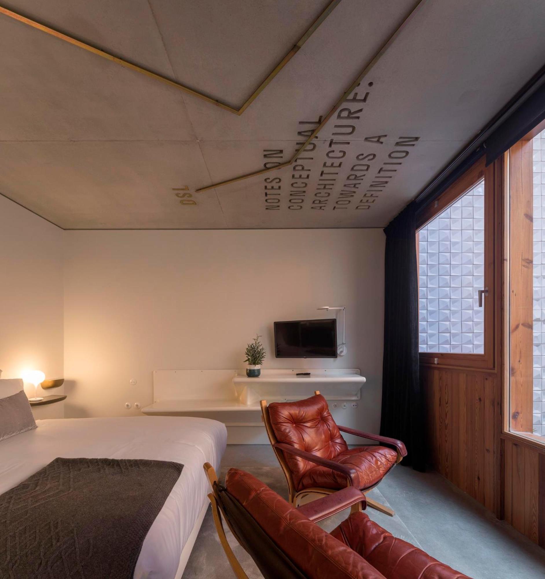 Double Room inner Courtyard View