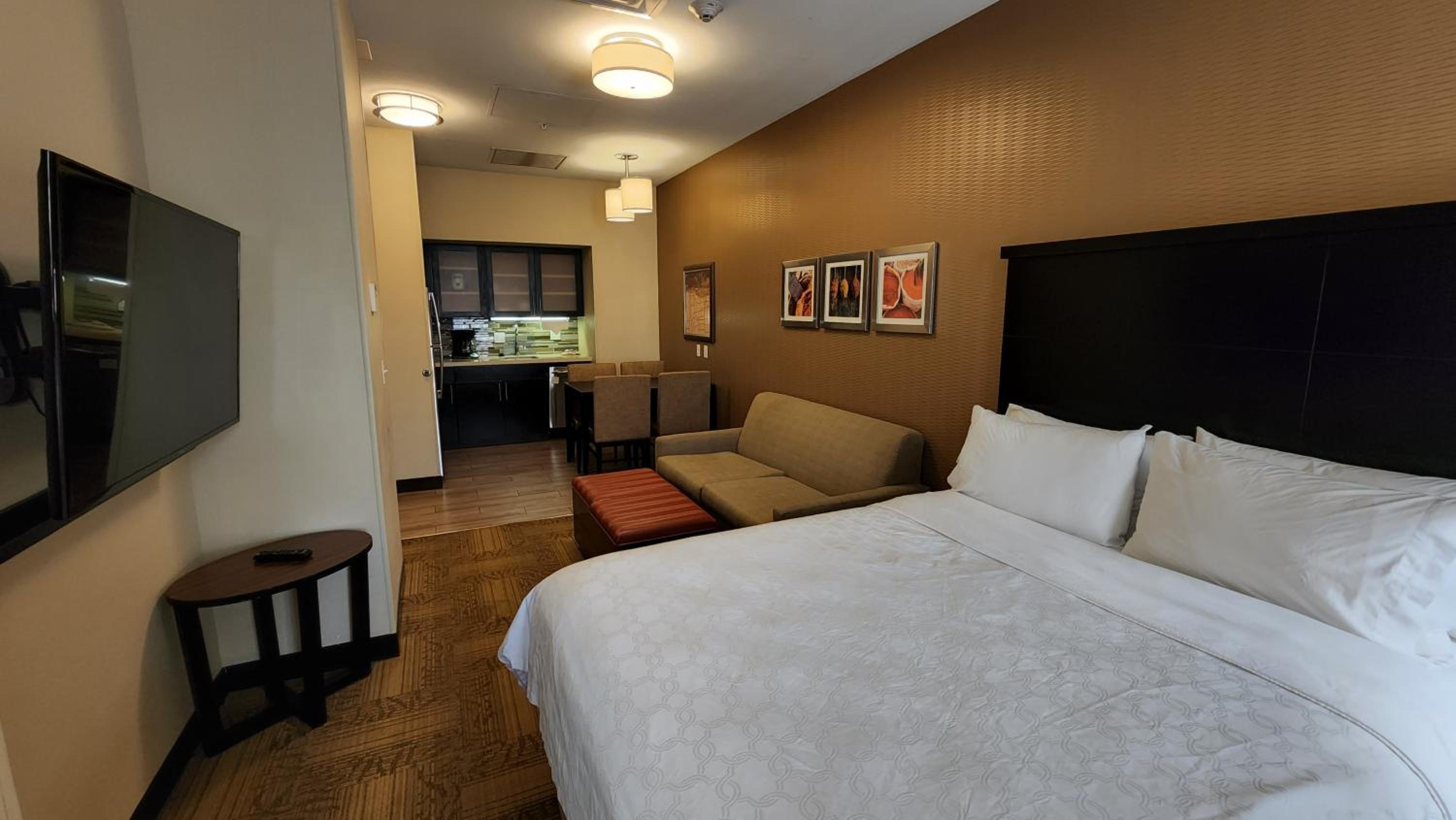 Available room