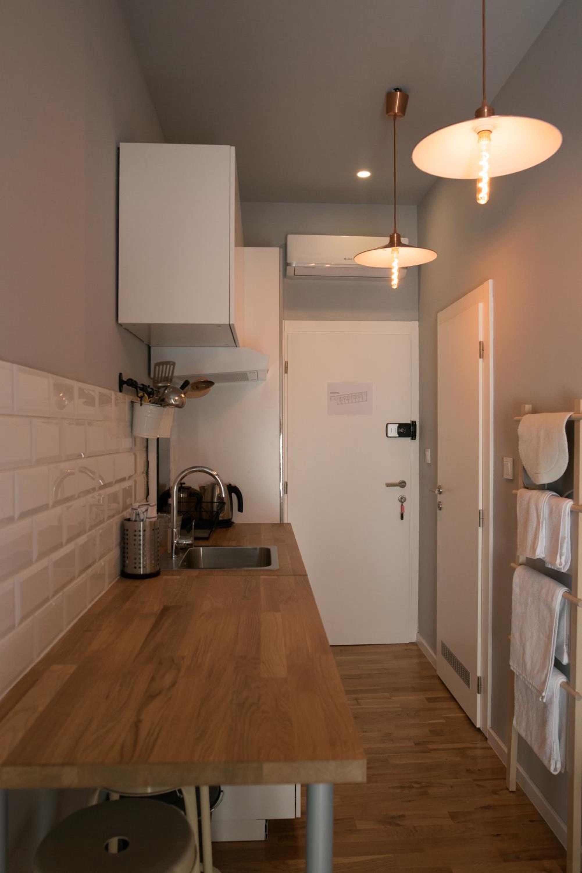 Double Room with Private Bathroom - Photo 4