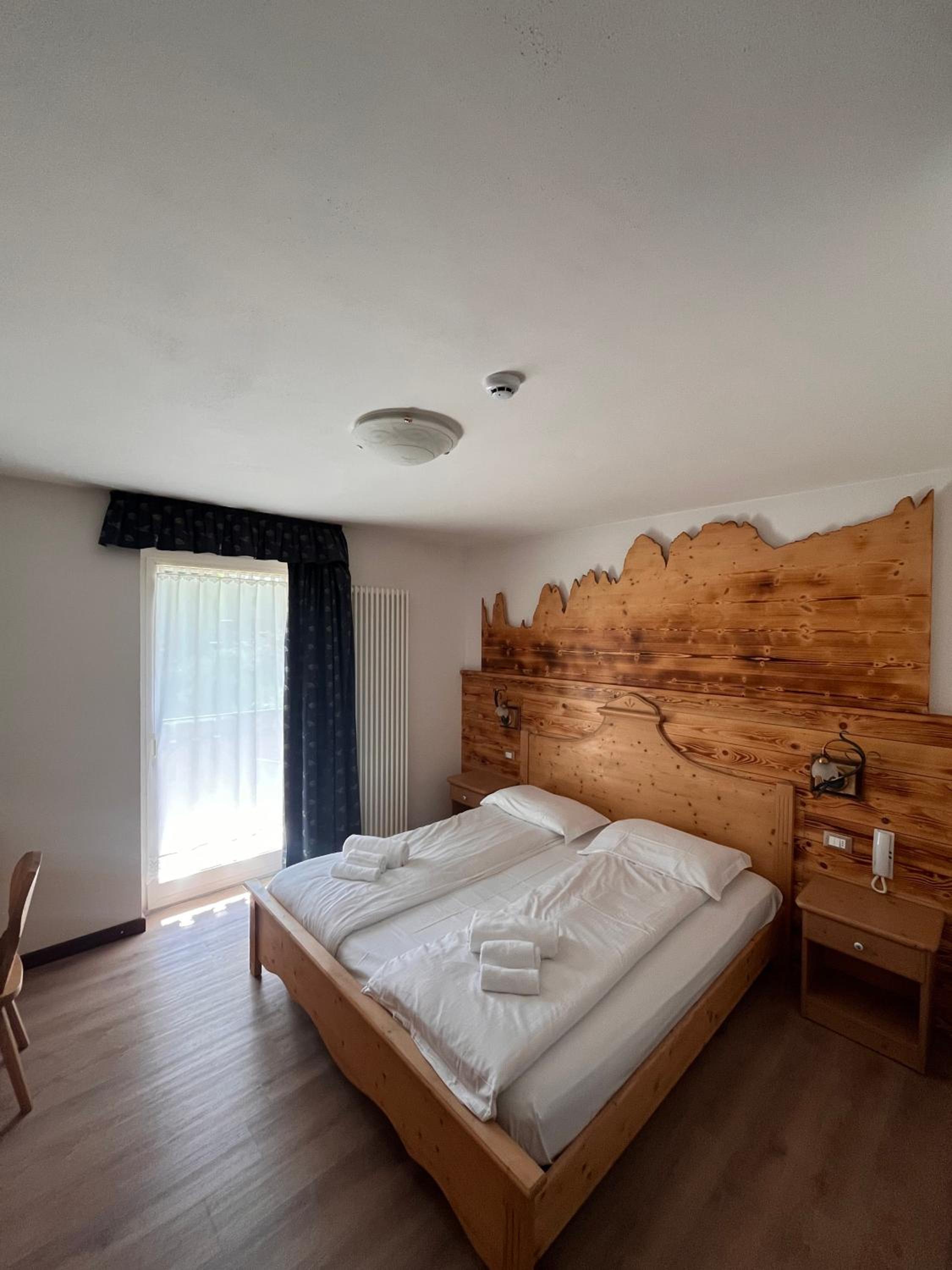 Large Double Room