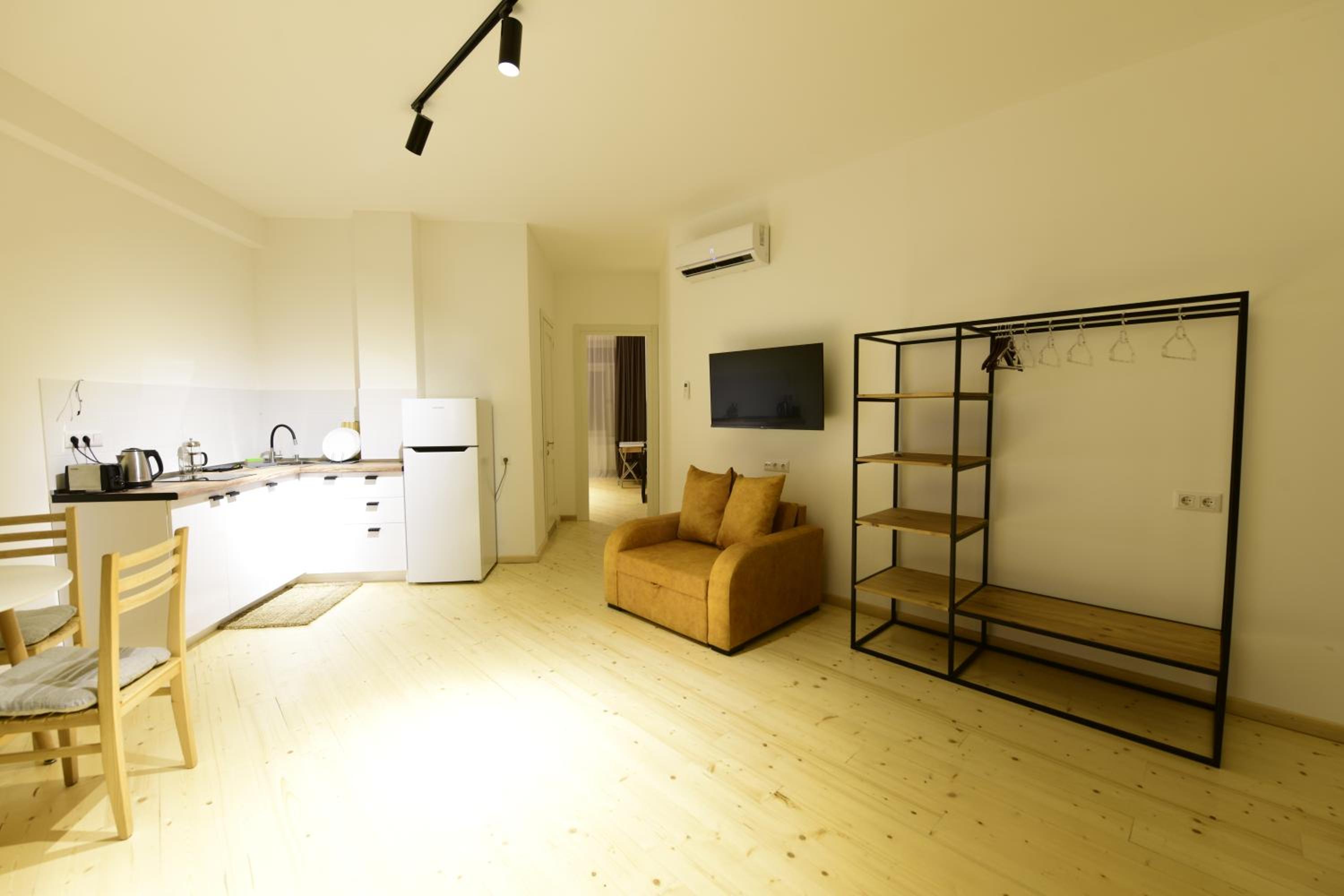 One-Bedroom Apartment