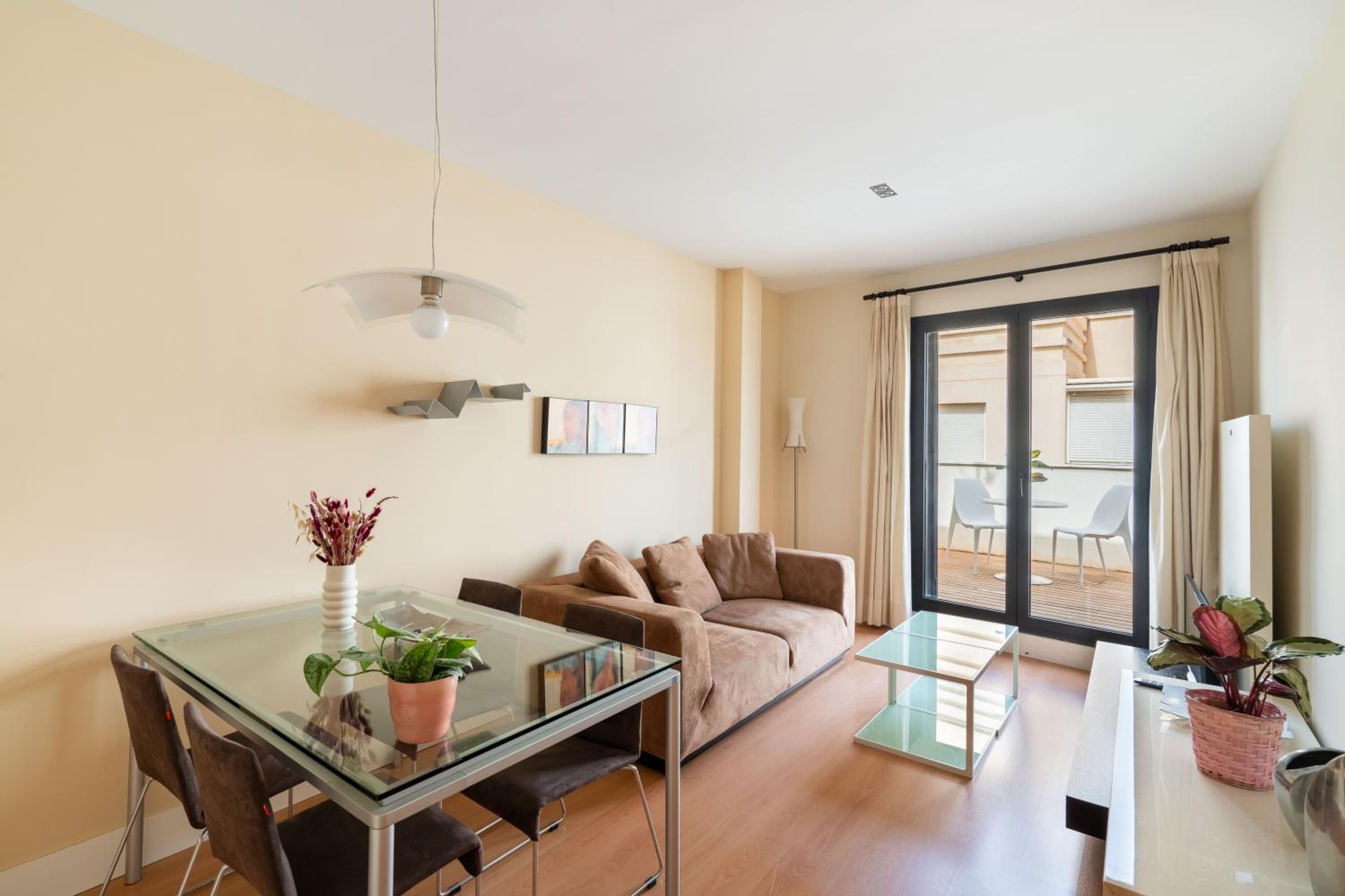 Apartamento con Terraza