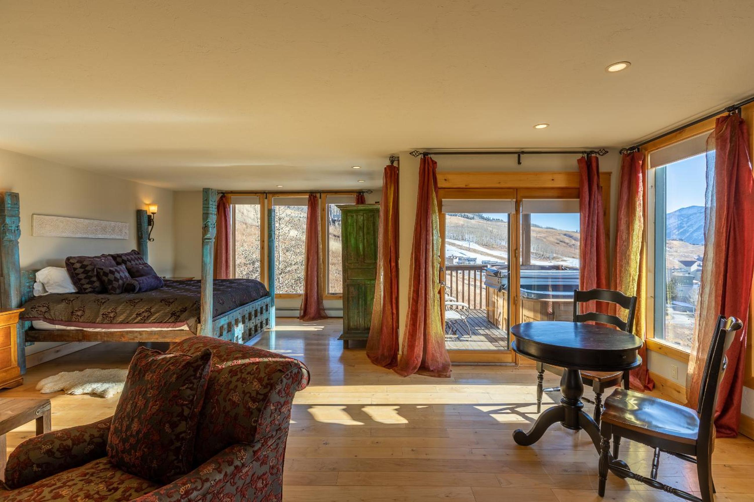 King Suite with Balcony