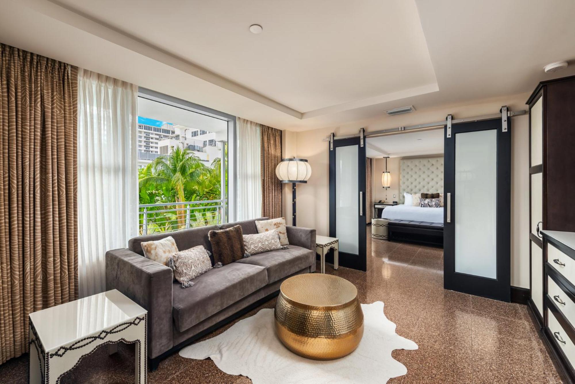 Poolside Cabana Suite