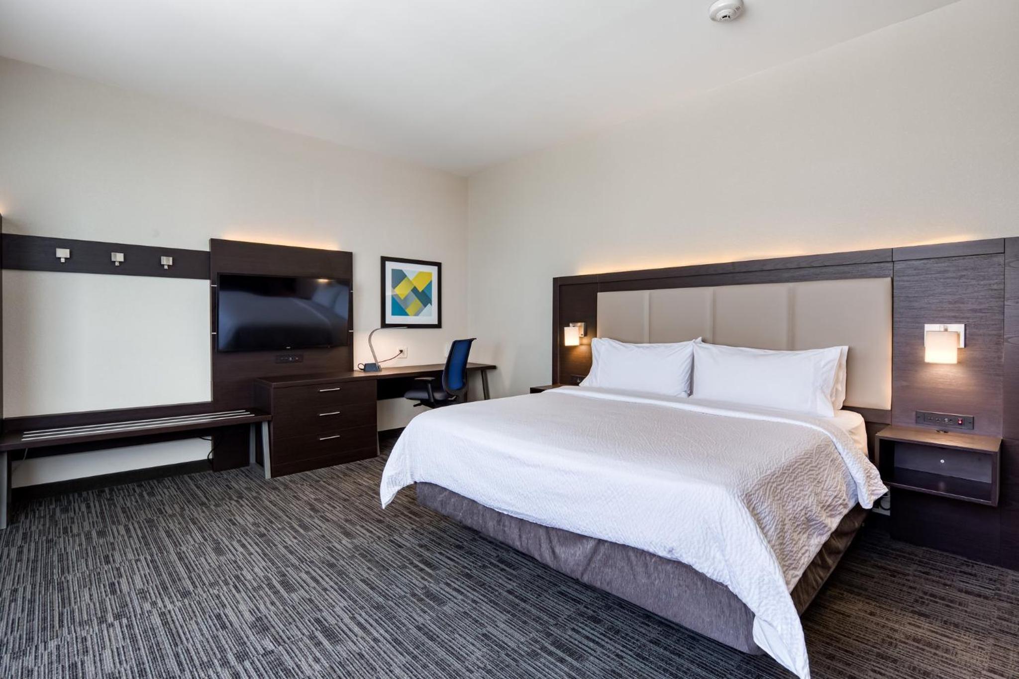 Standard Room photo 2