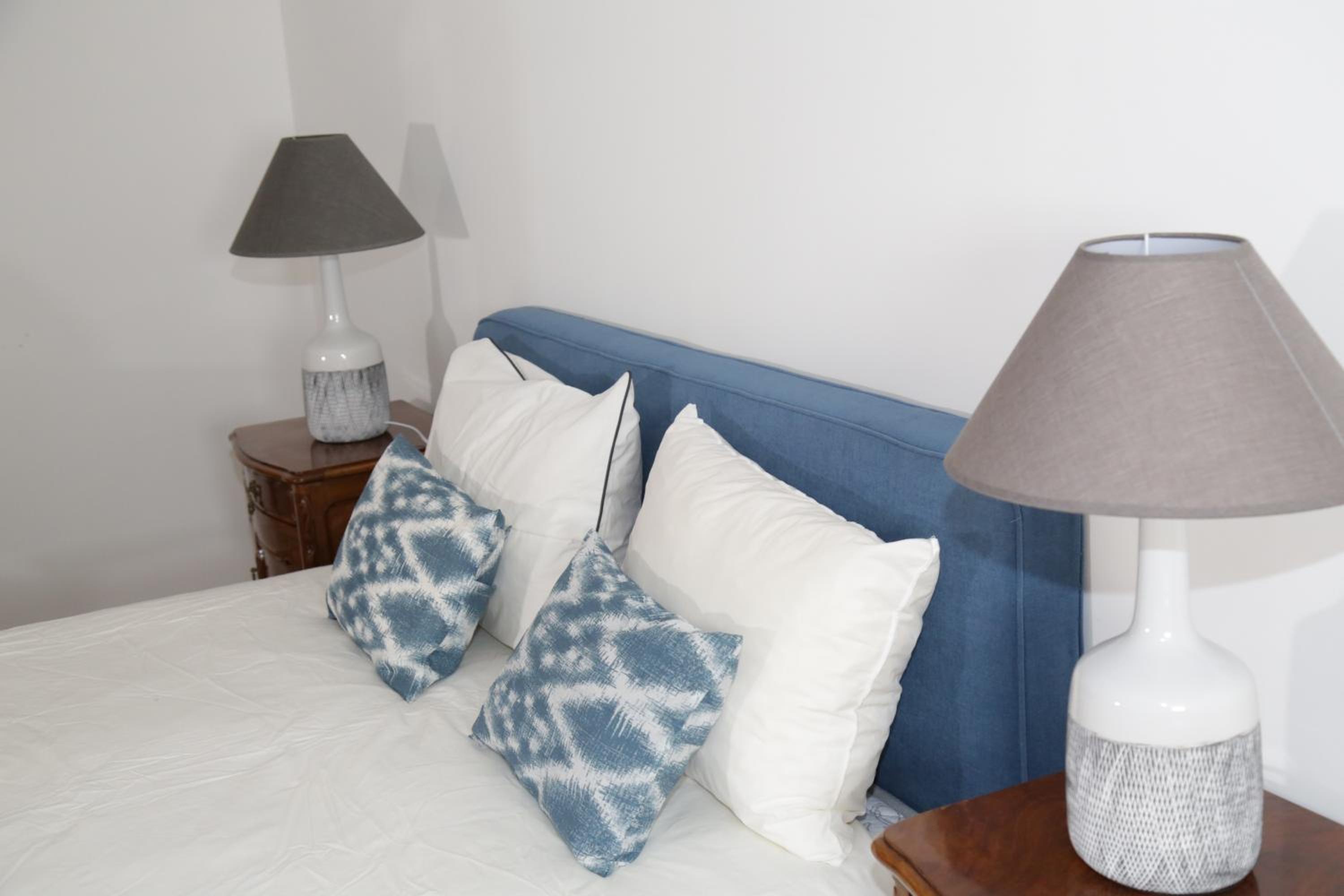 One-Bedroom House photo 1