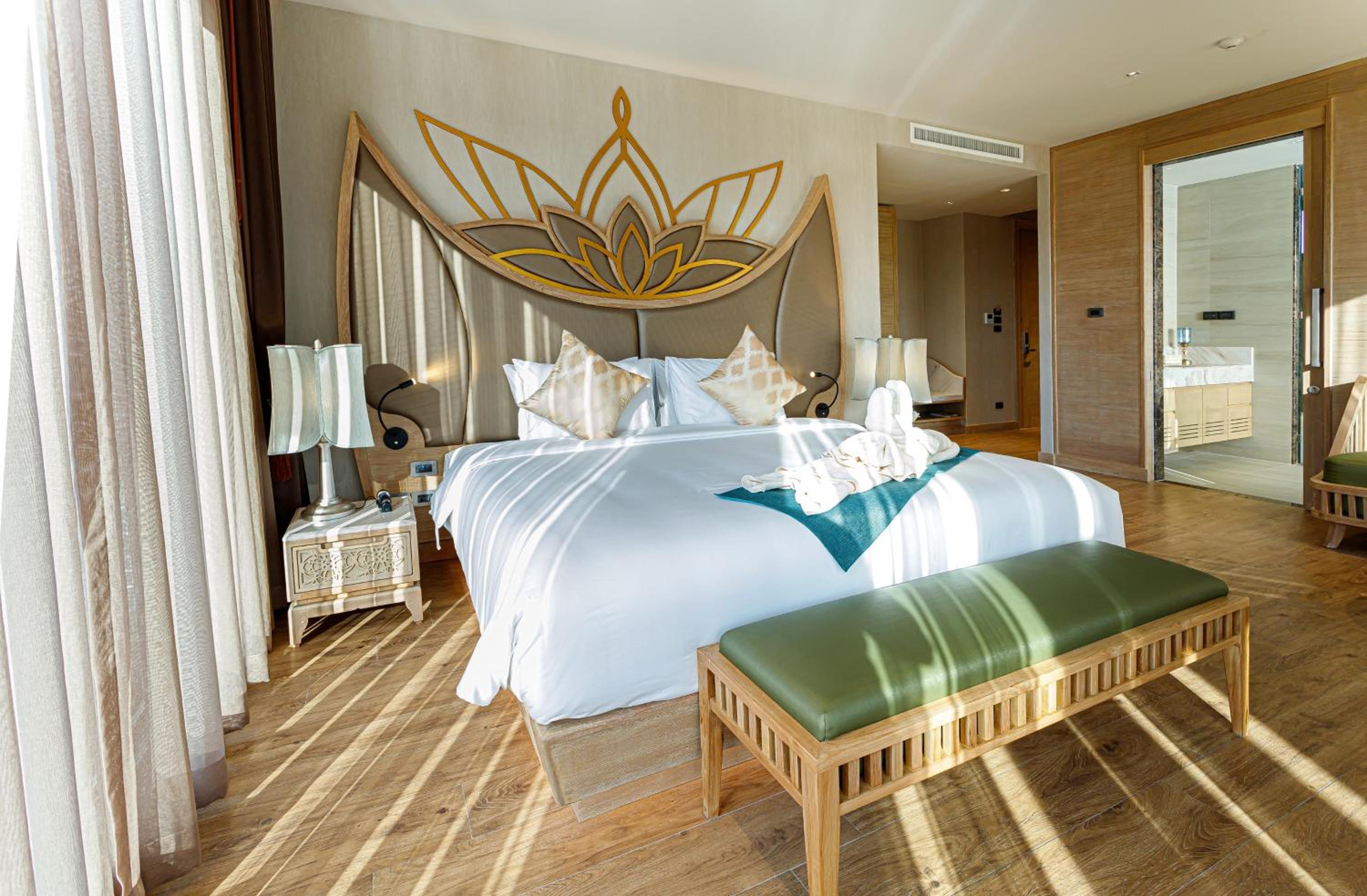 King Villa Pavilion - Photo 2