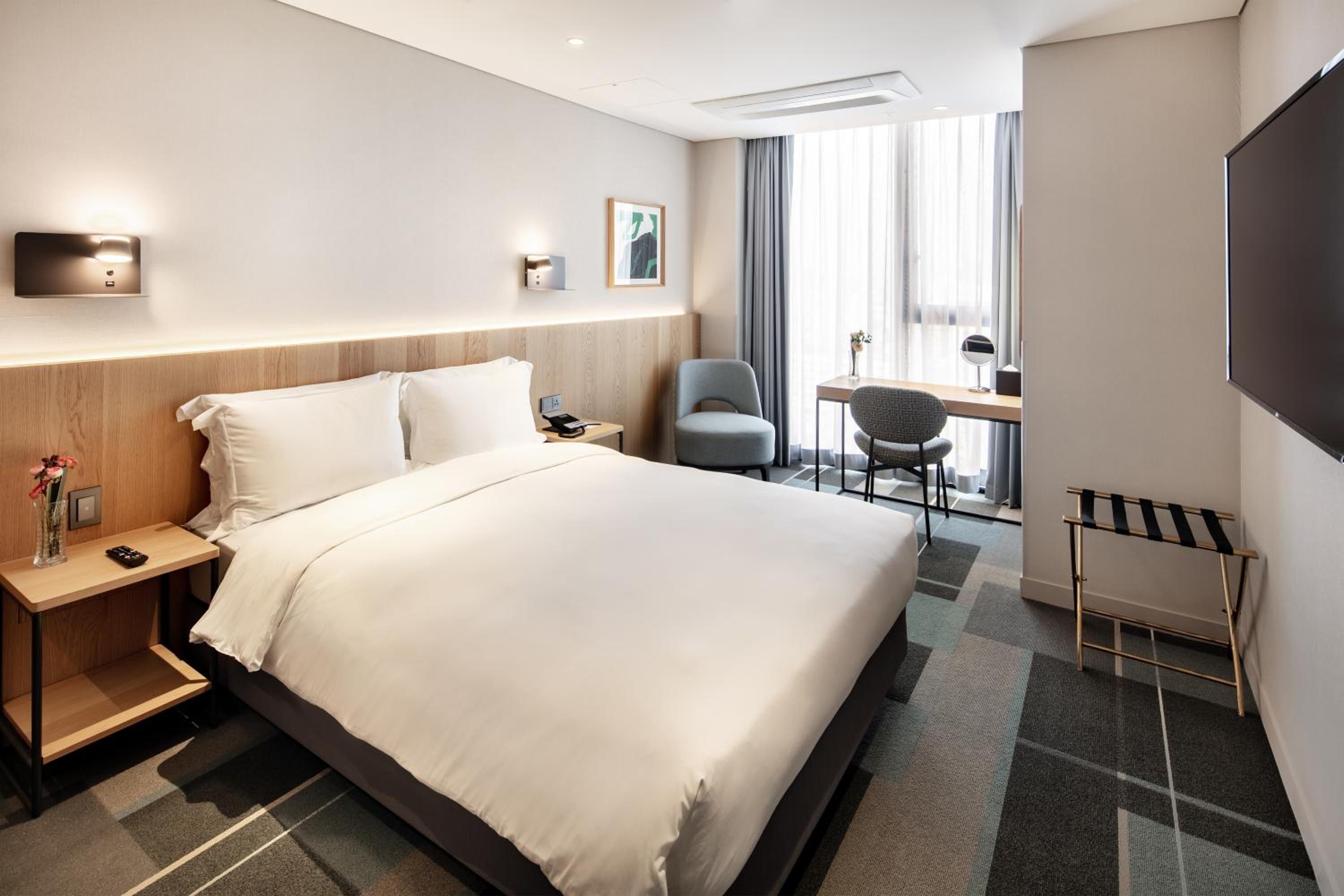Deluxe Double Room (No Parking) - Photo 1